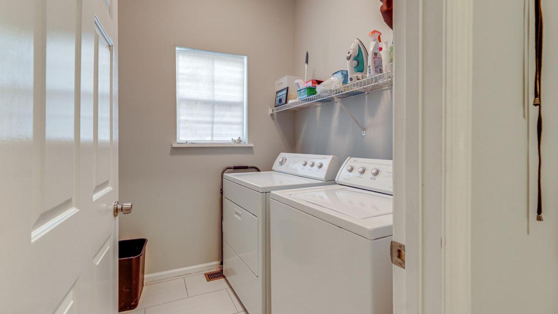 Holiday home Family W/ Deck: 12 Mi To Downtown Nashville! Nashville