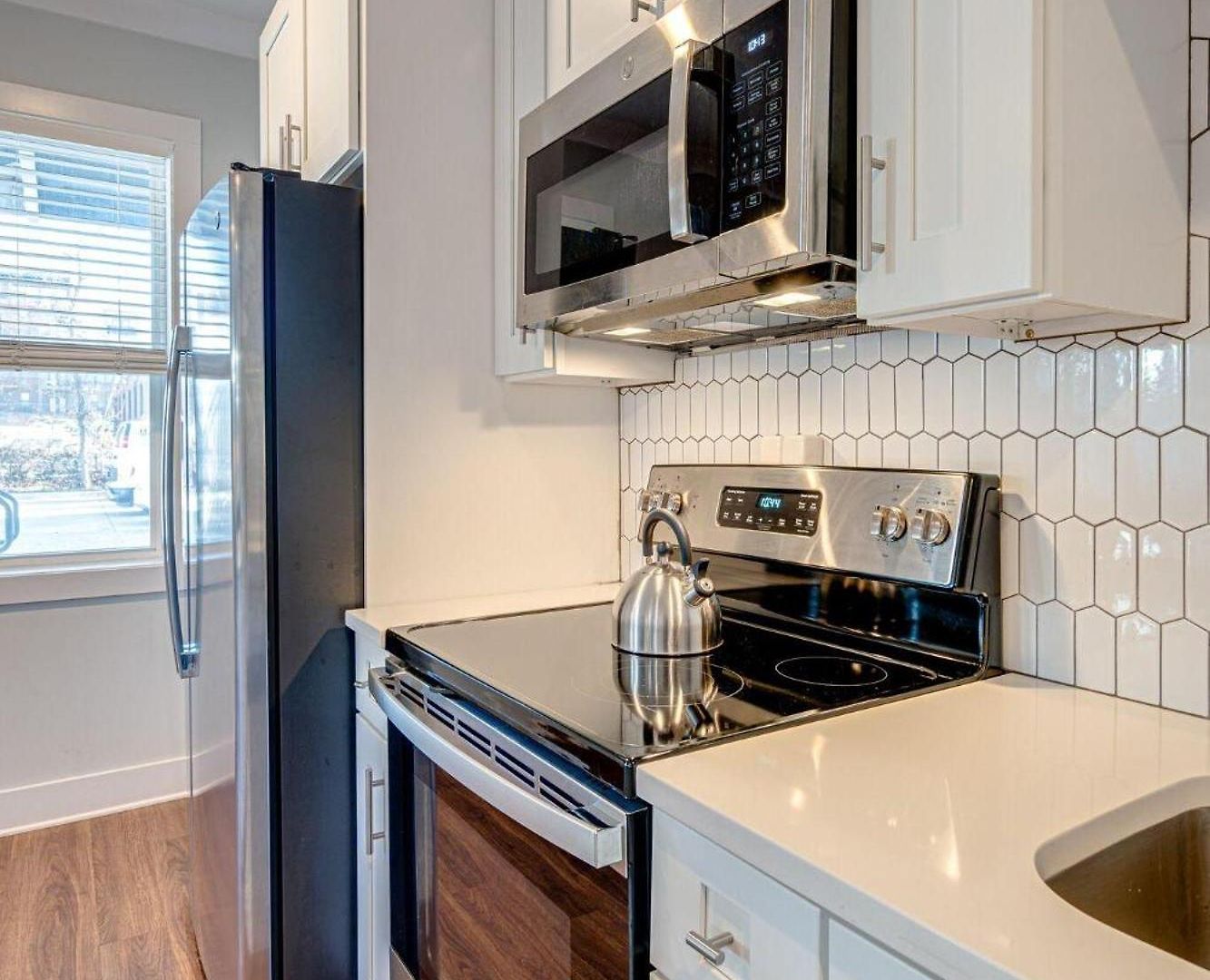 Melrose Mix - Rooftop Deck - 5 Mins To Broadway Holiday home *