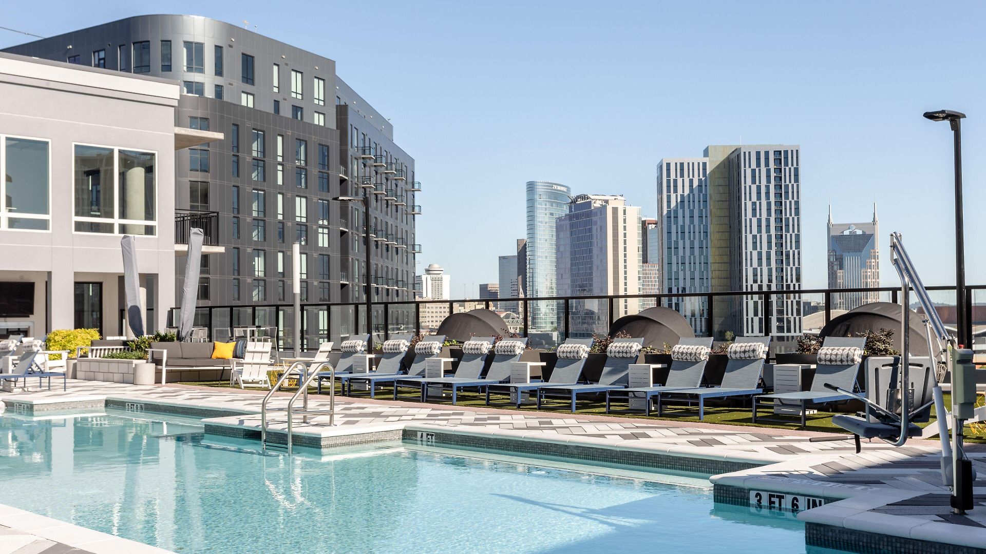 Mint House - The Gulch - Division St