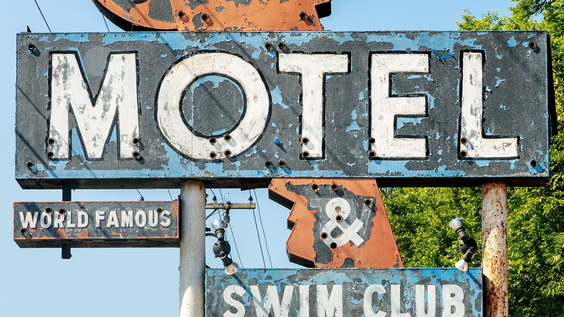 The Dive And Swim Club Hotel Nashville