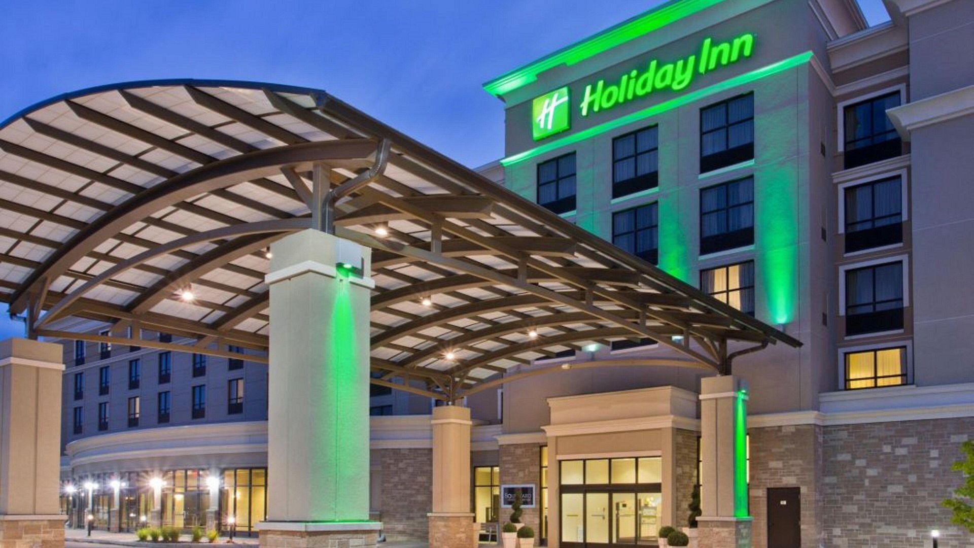 Airport By Ihg Hotel Nashville