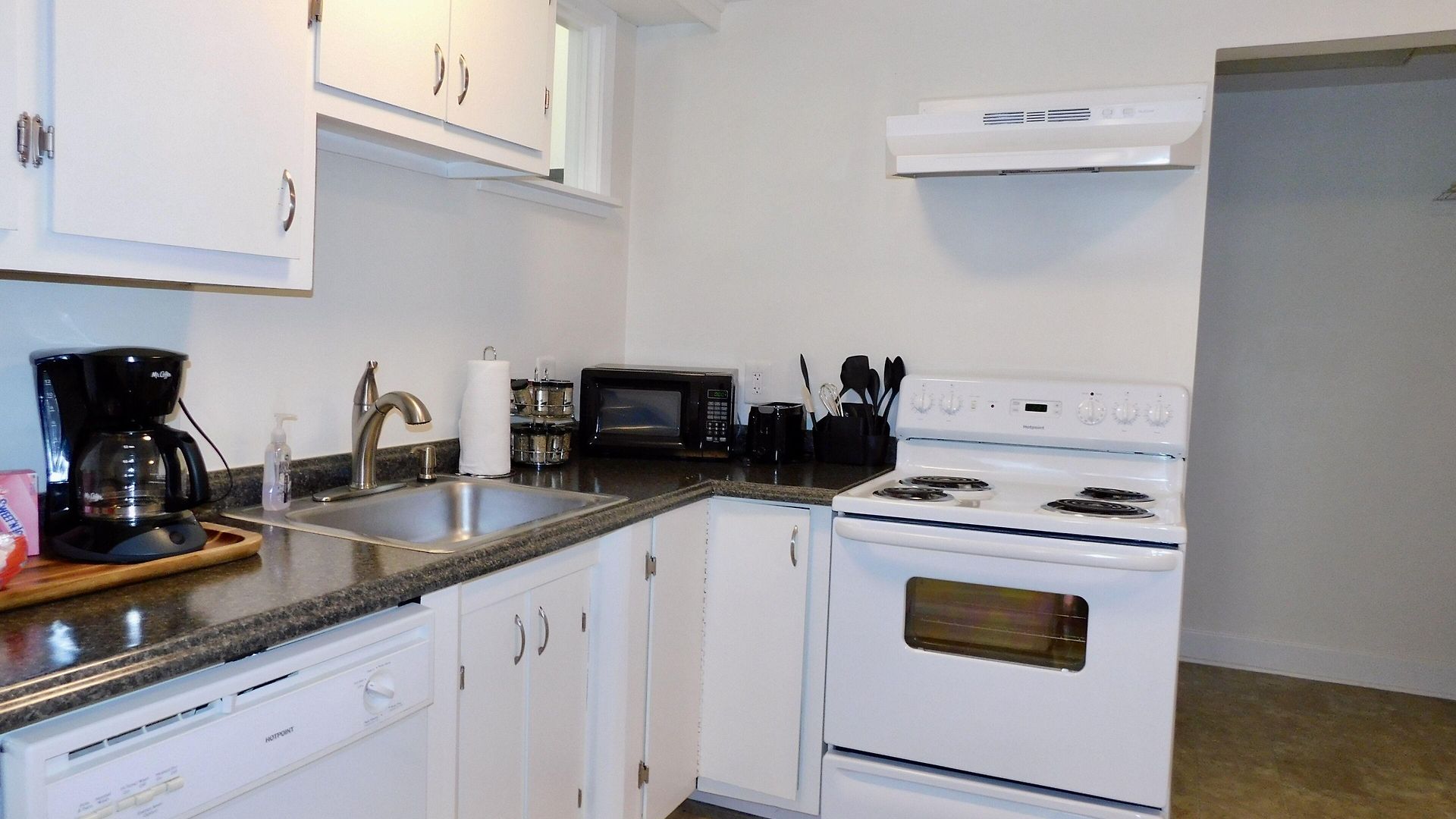 The Lofts At 107