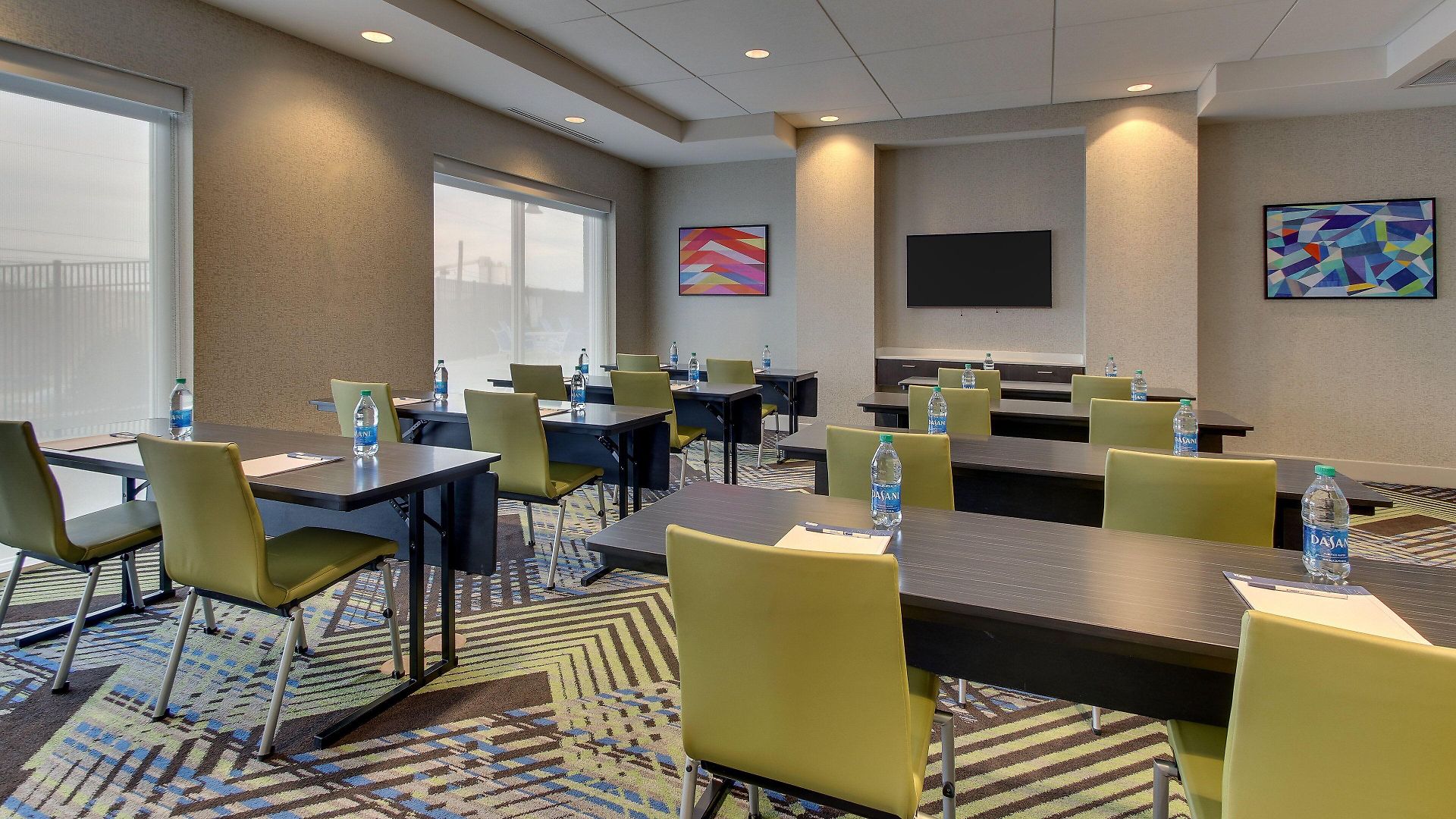 Express & - Metrocenter Downtown By Ihg Nashville