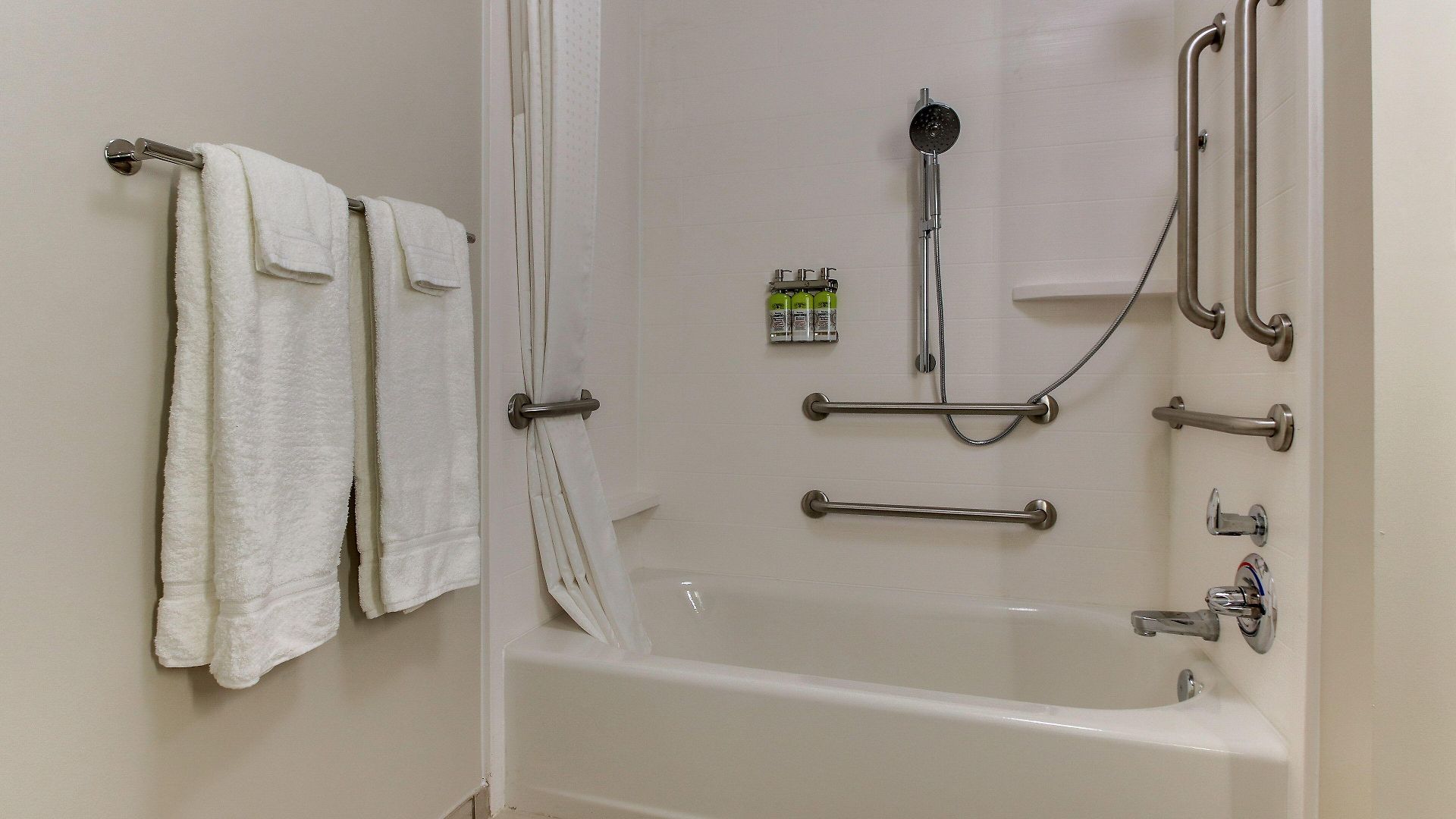 Express & - Metrocenter Downtown By Ihg Nashville