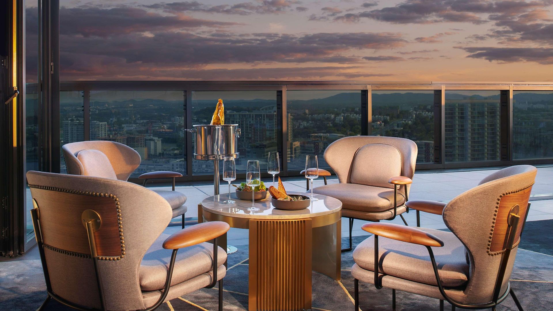 Grand Hyatt 5*