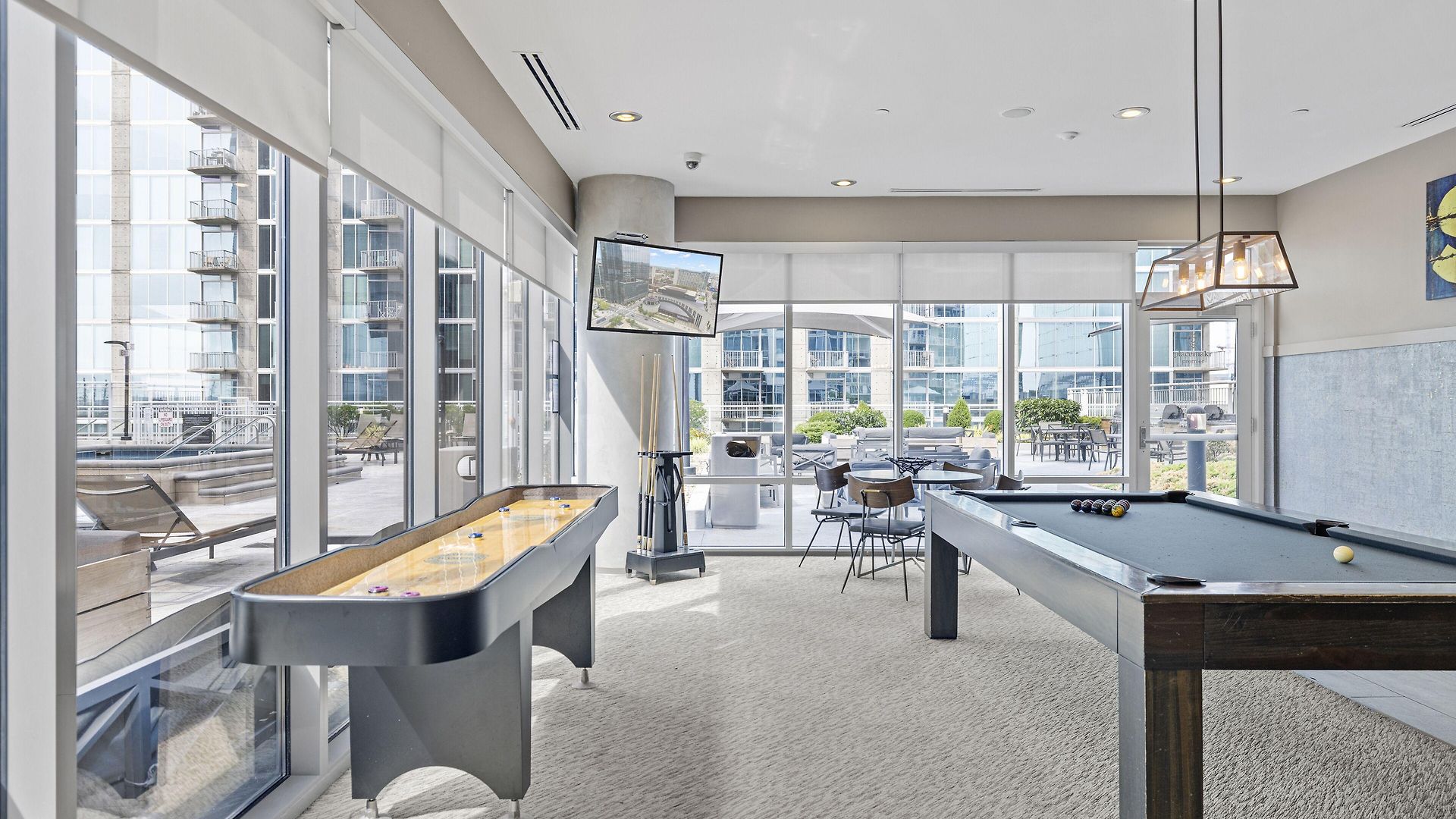 Placemakr Premier Sobro Hotel