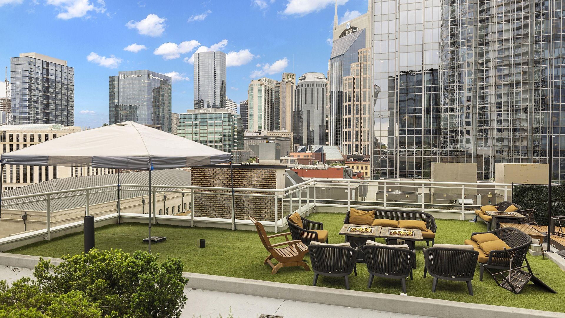Placemakr Premier Sobro 5* Nashville