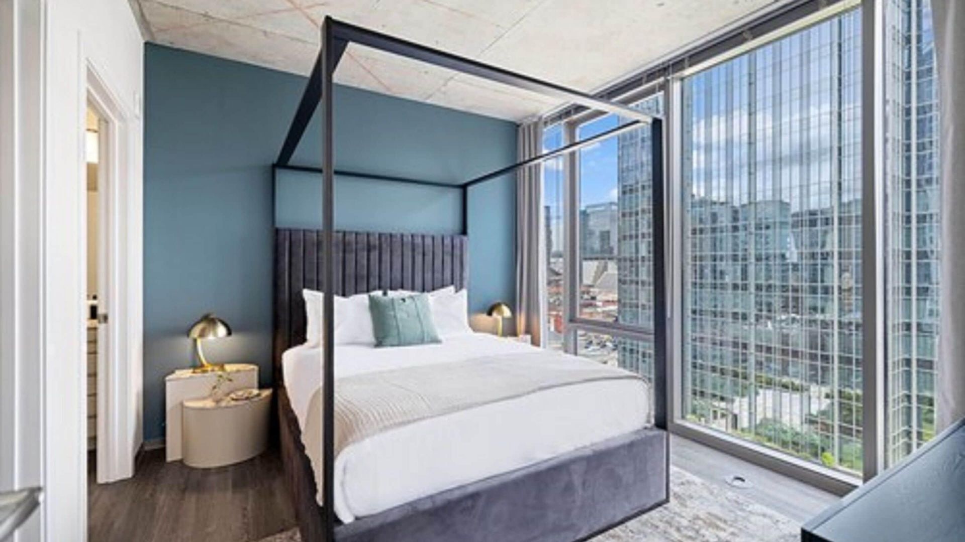 Placemakr Premier Sobro 5* Nashville
