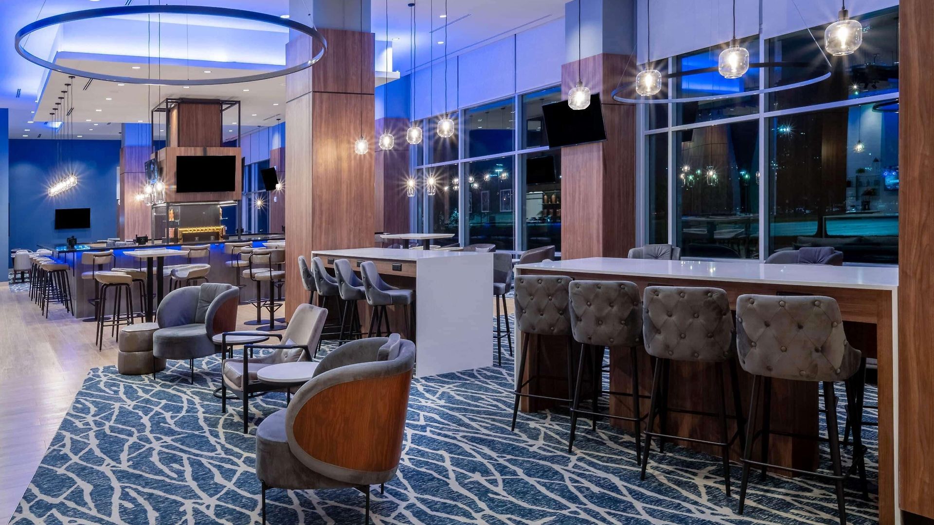 La Quinta & By Wyndham Downtown Stadium Hotel 3*