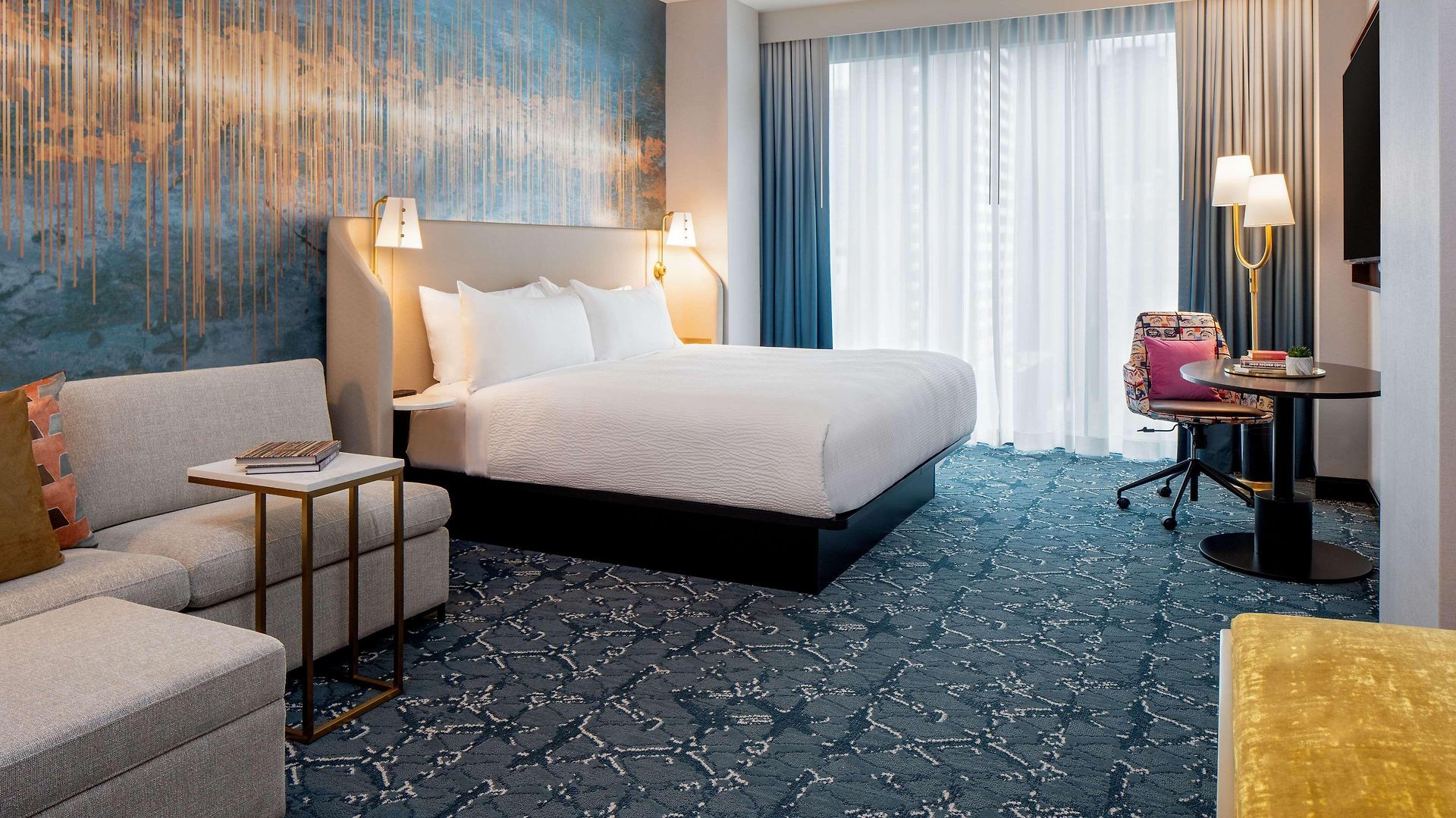Hotel Tempo By Hilton Downtown