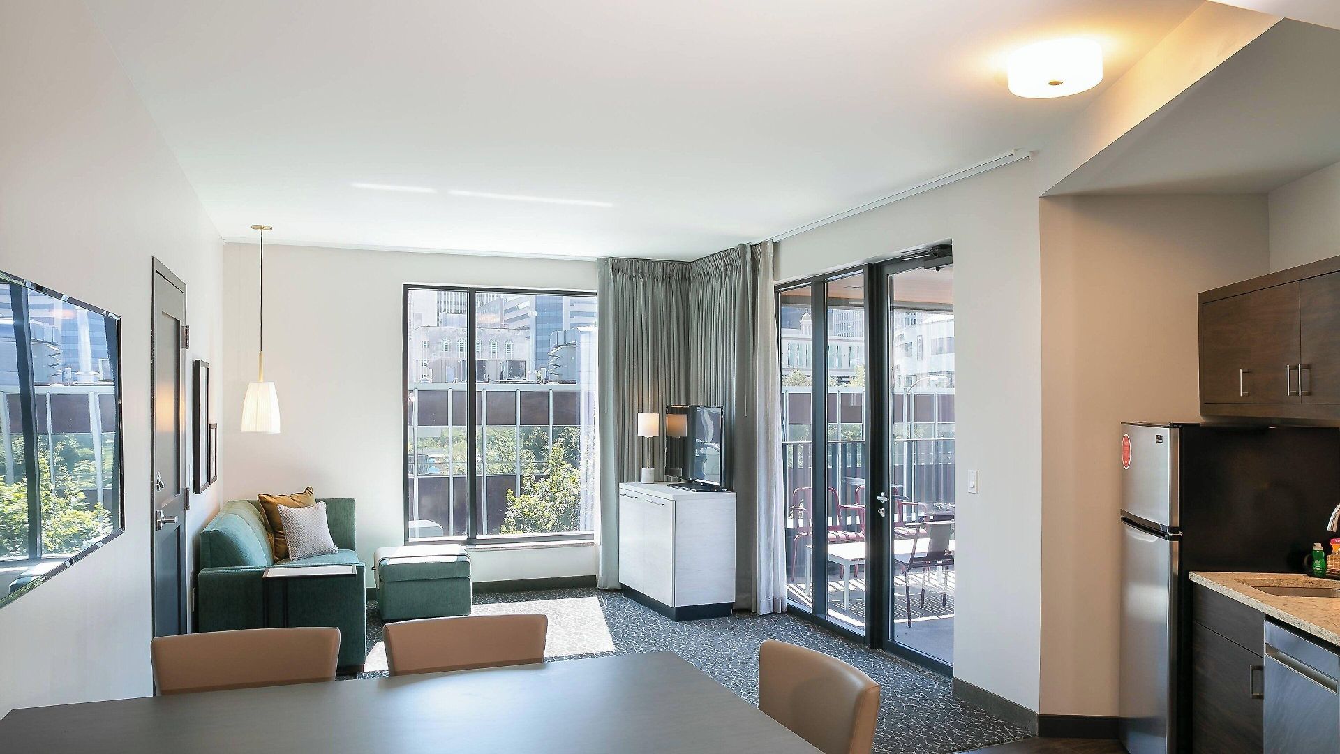 Towneplace Downtown/capitol District 3*