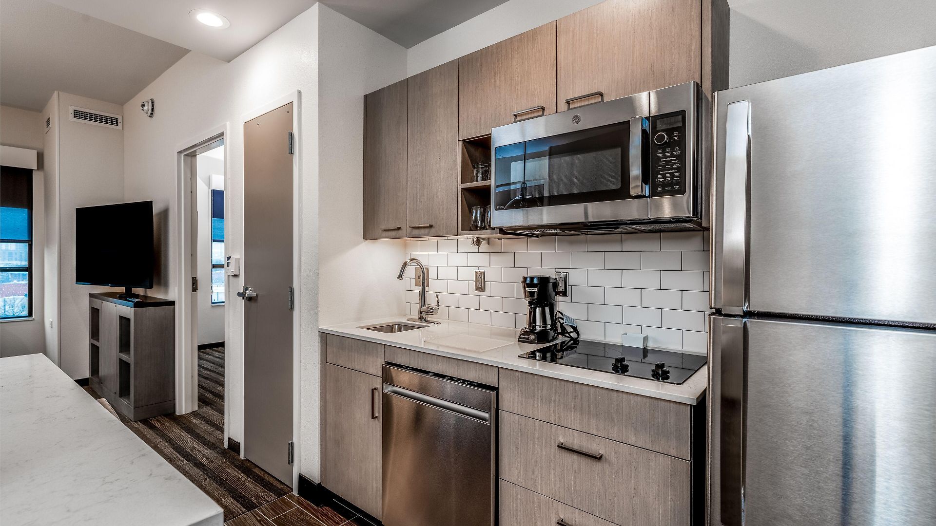 Hyatt House Downtown-convention Center Hotel Nashville