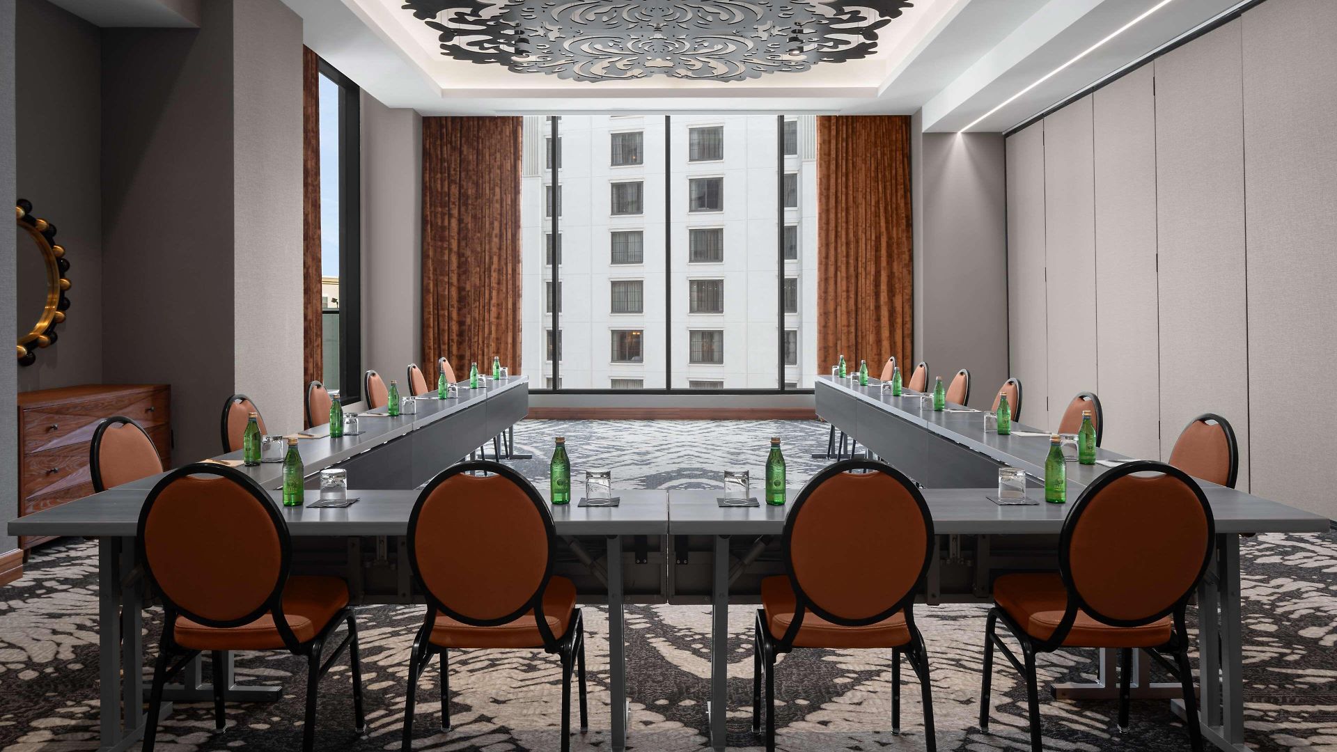 Fraye Nashville, Curio Collection By Hilton 4* Nashville