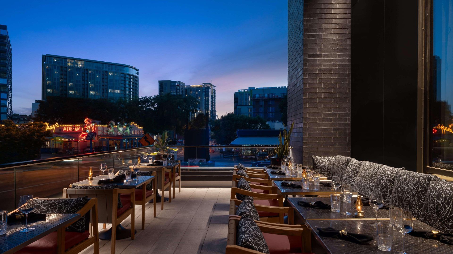 Fraye Nashville, Curio Collection By Hilton Hotel