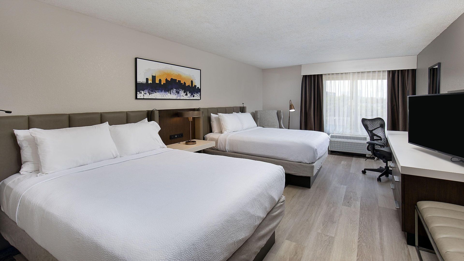 Crowne Plaza Airport By Ihg Hotel 3*