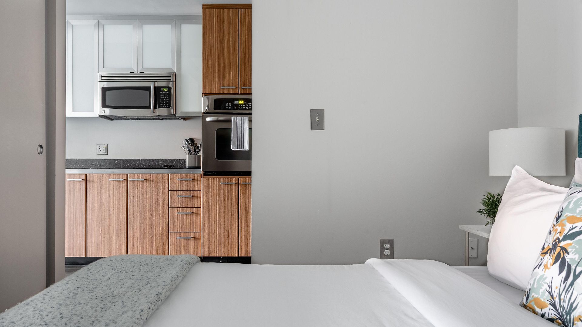 Aparthotel Mint House - The Gulch - 11th Ave S 3*