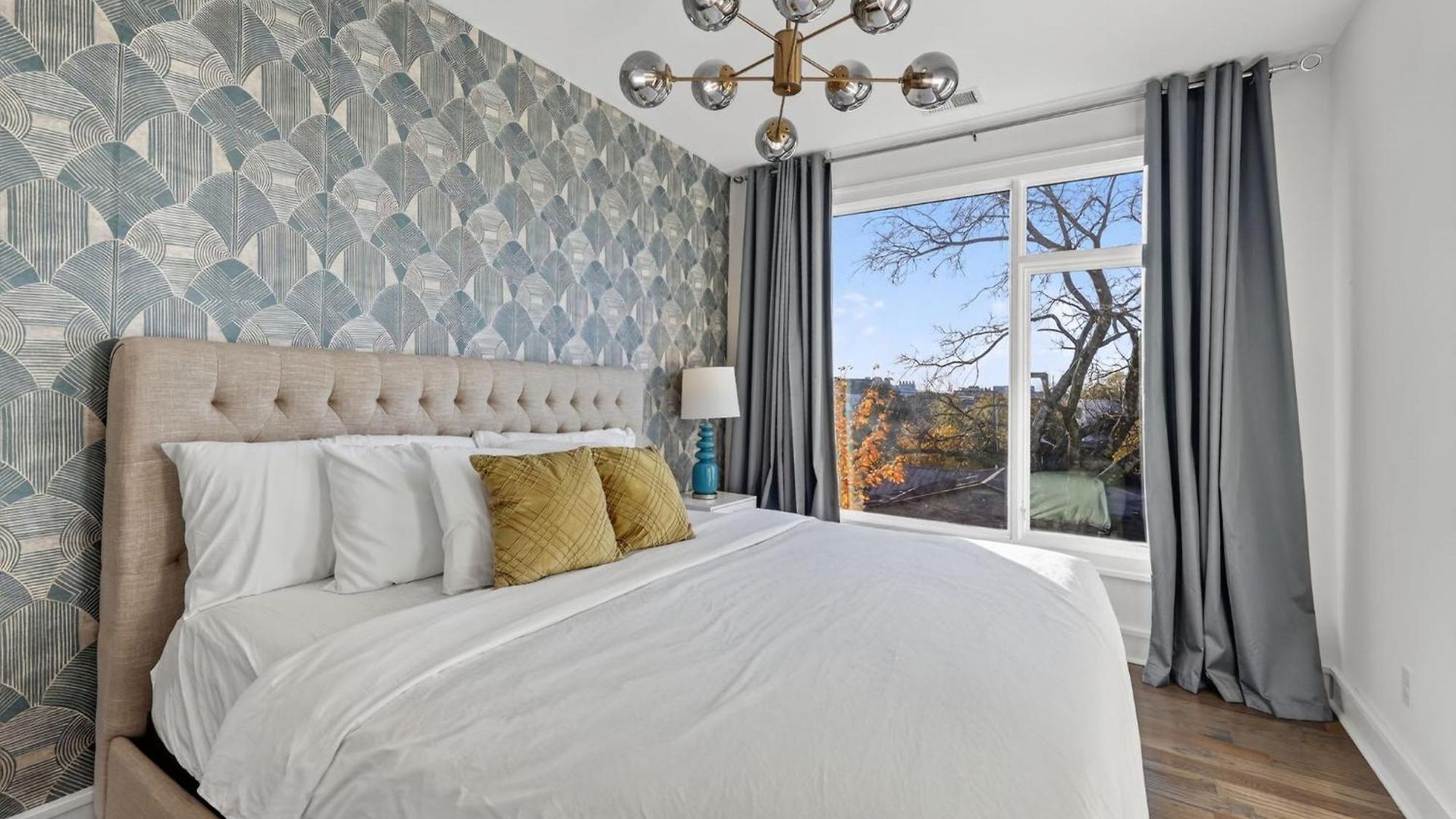 Holiday home Daydream At The Gulch - Rooftop Movies With A View *