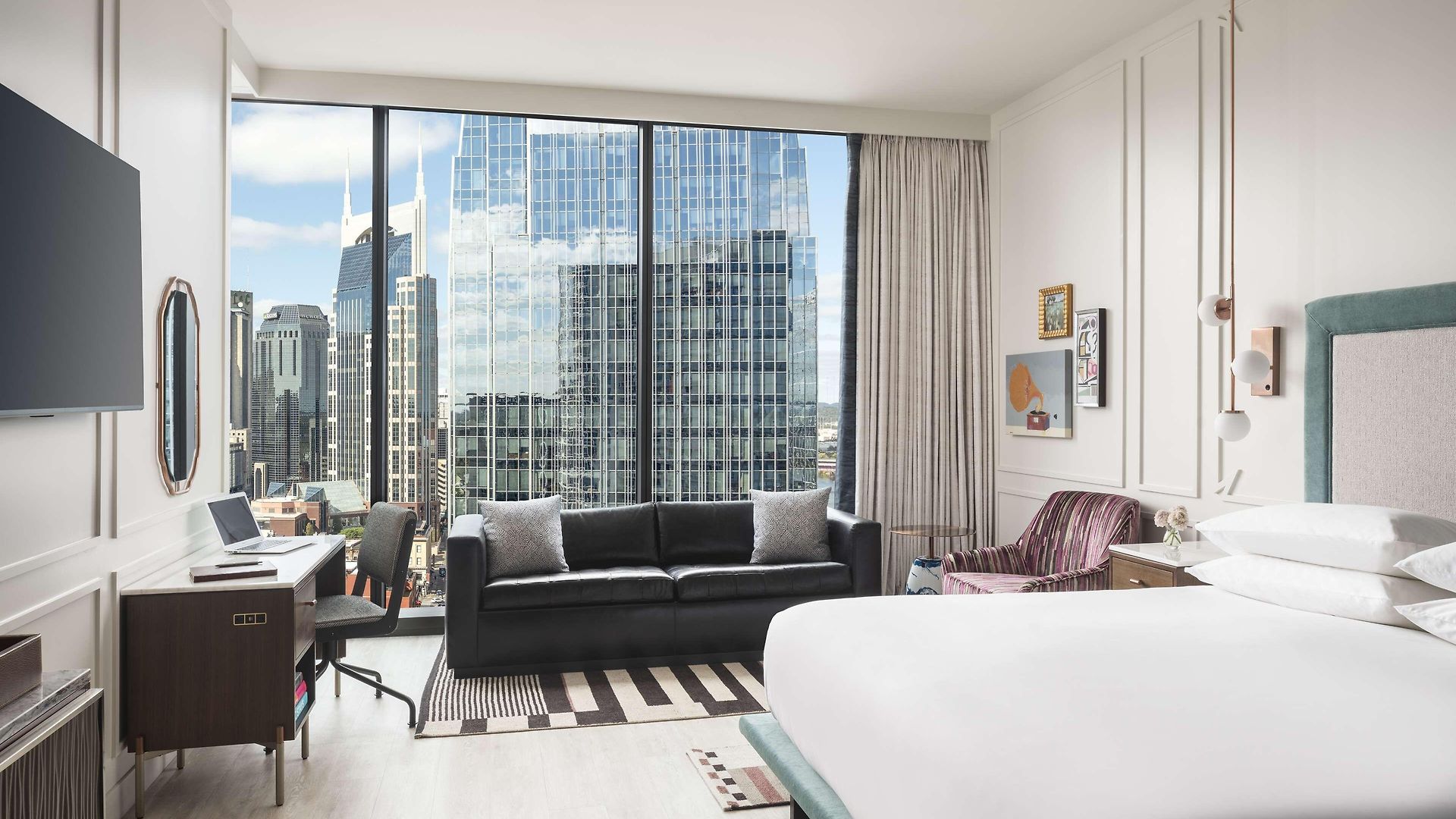 Hotel Hyatt Centric Downtown 4*