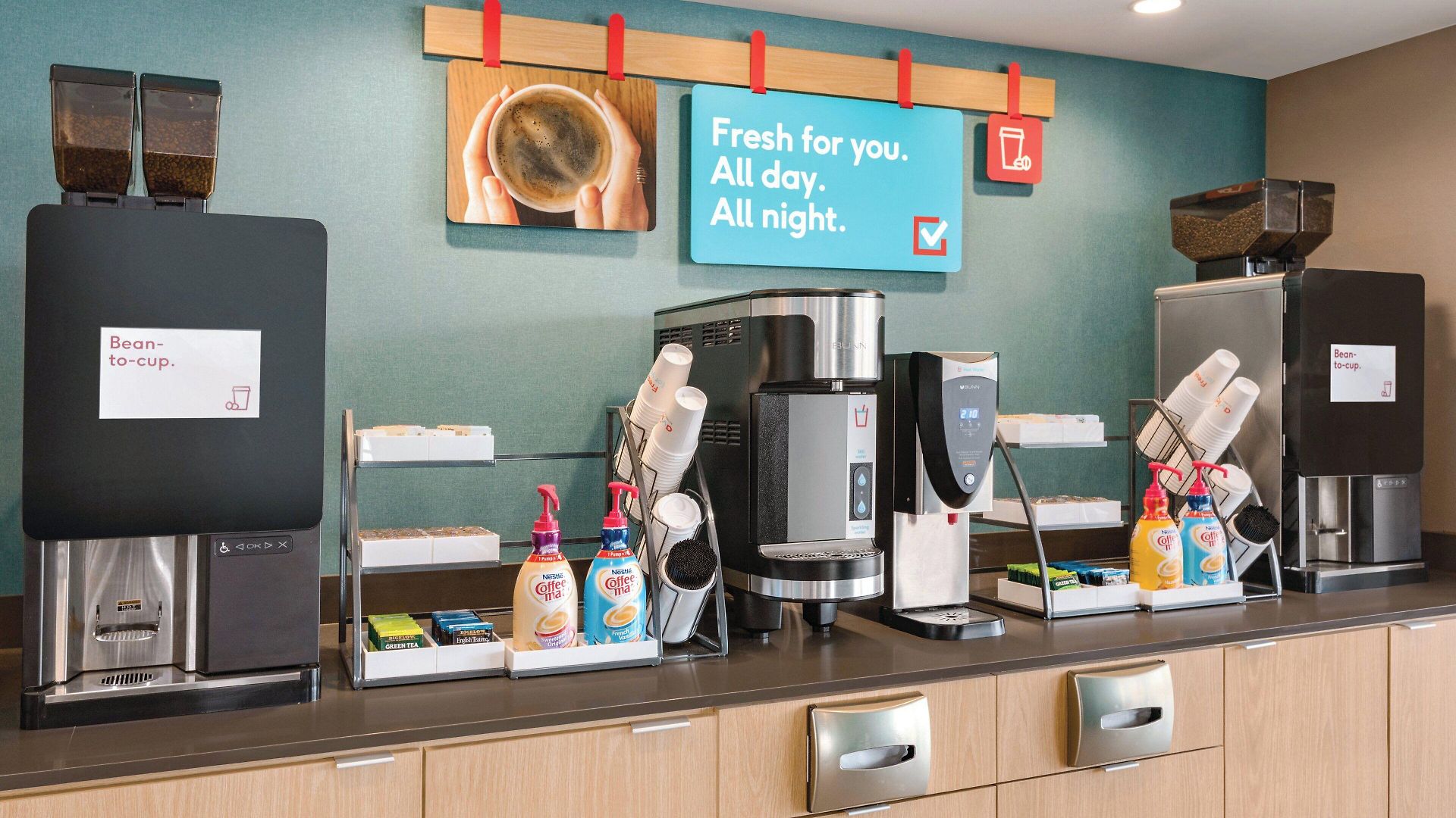 Avid - Airport By Ihg Hotel