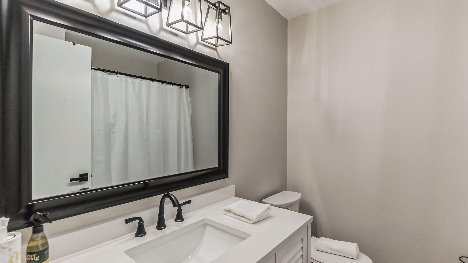 Holiday home Luxurious 4br Pet Friendly *