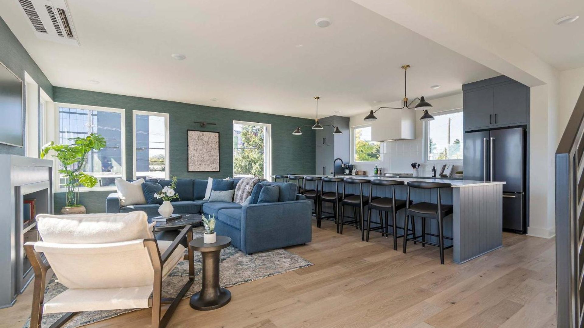 The Linden - Rooftop Views Refined Design New Holiday home Nashville
