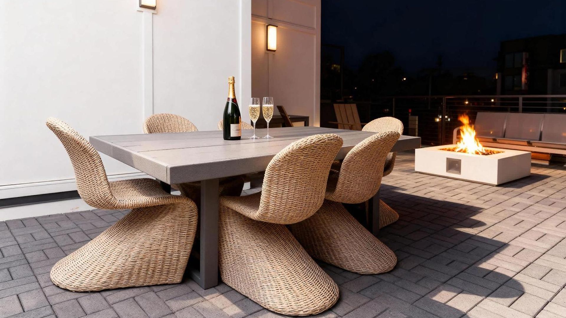 Holiday home 8br Rooftops With Hot Tub Fire Pit Skyline Views