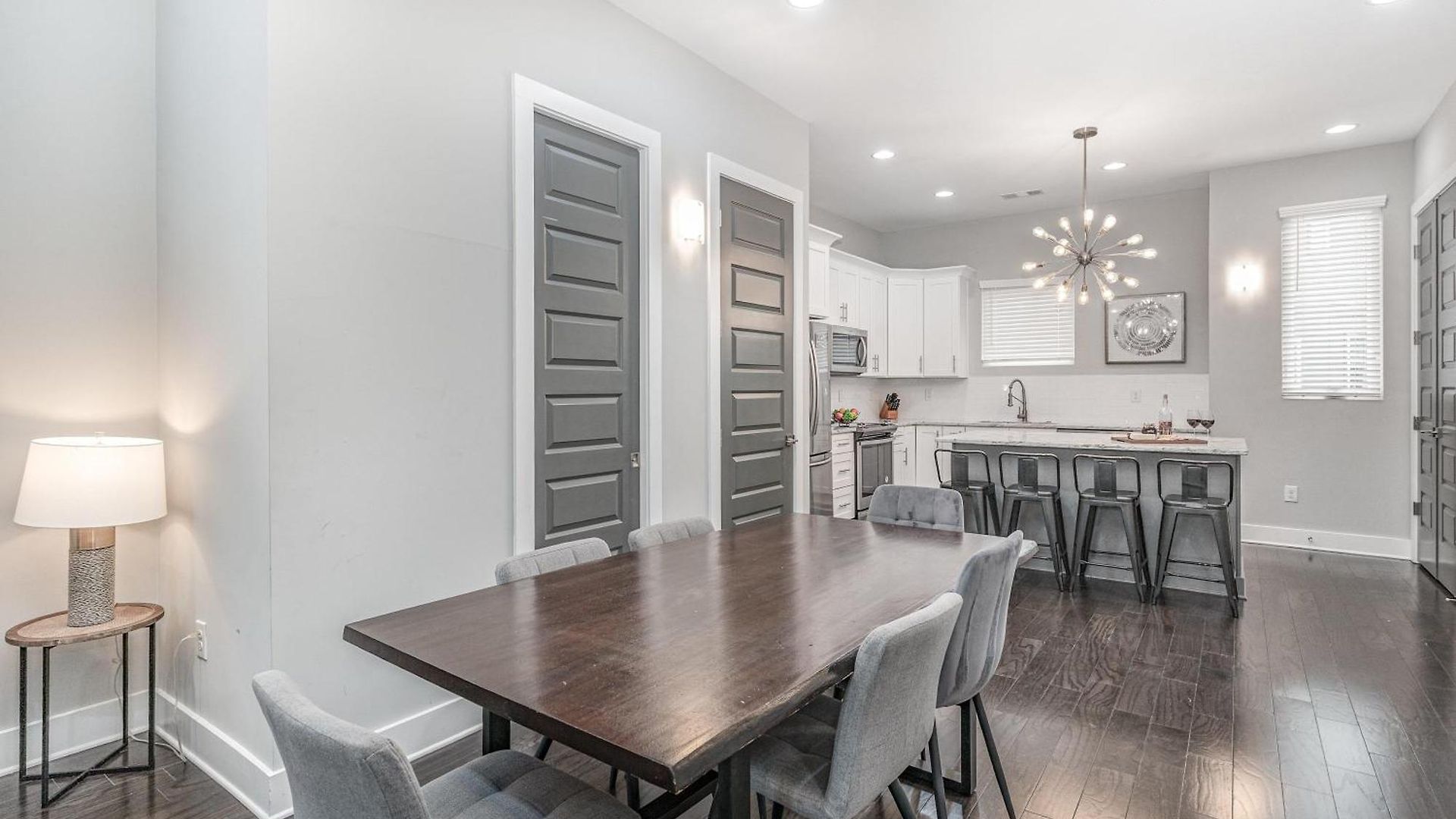 Holiday home Cypress - Private Rooftop Patio - Mins To Broadway