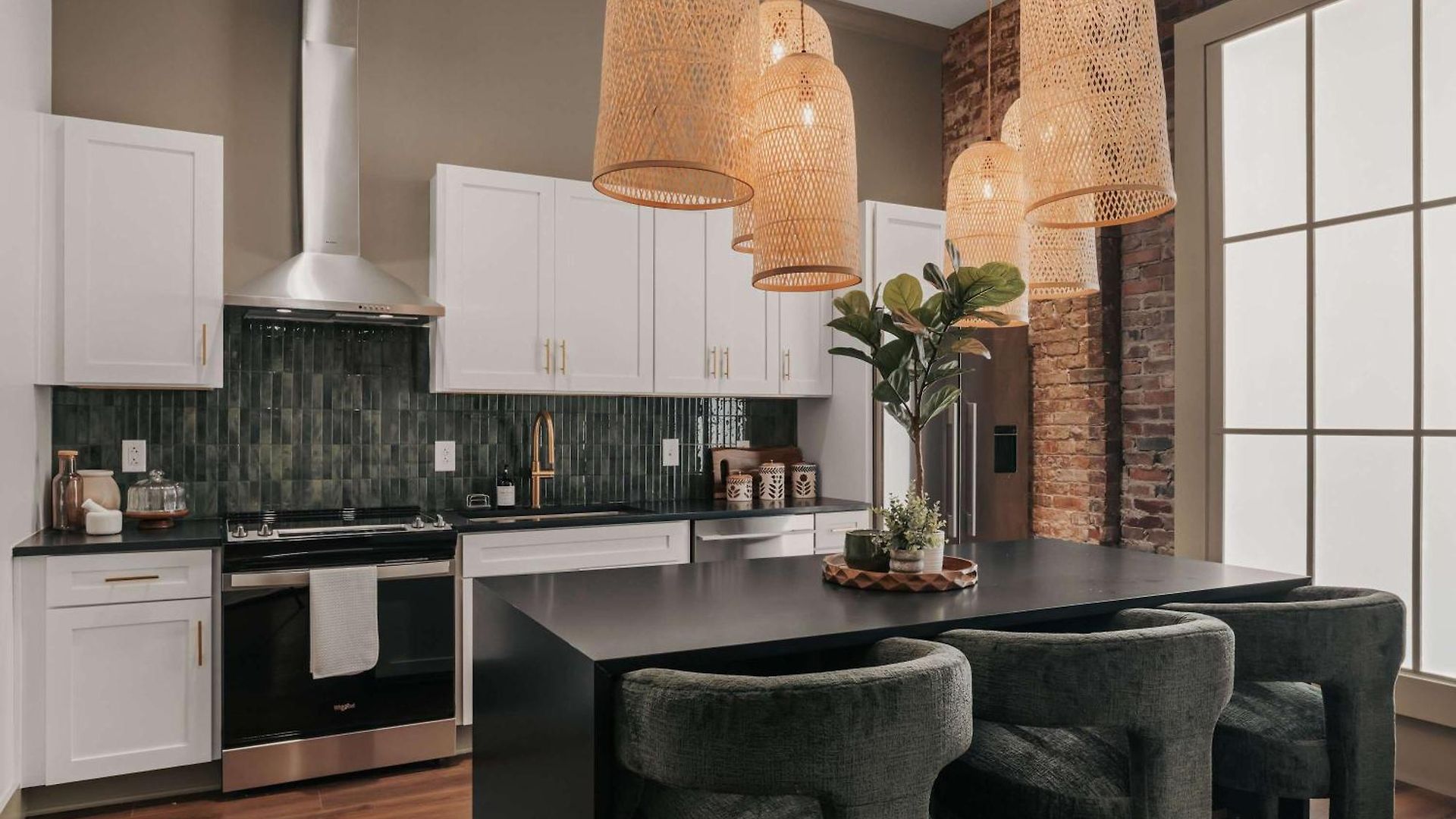 Starr Piano - Roxie And Carraway - 8 Bedrooms Nashville