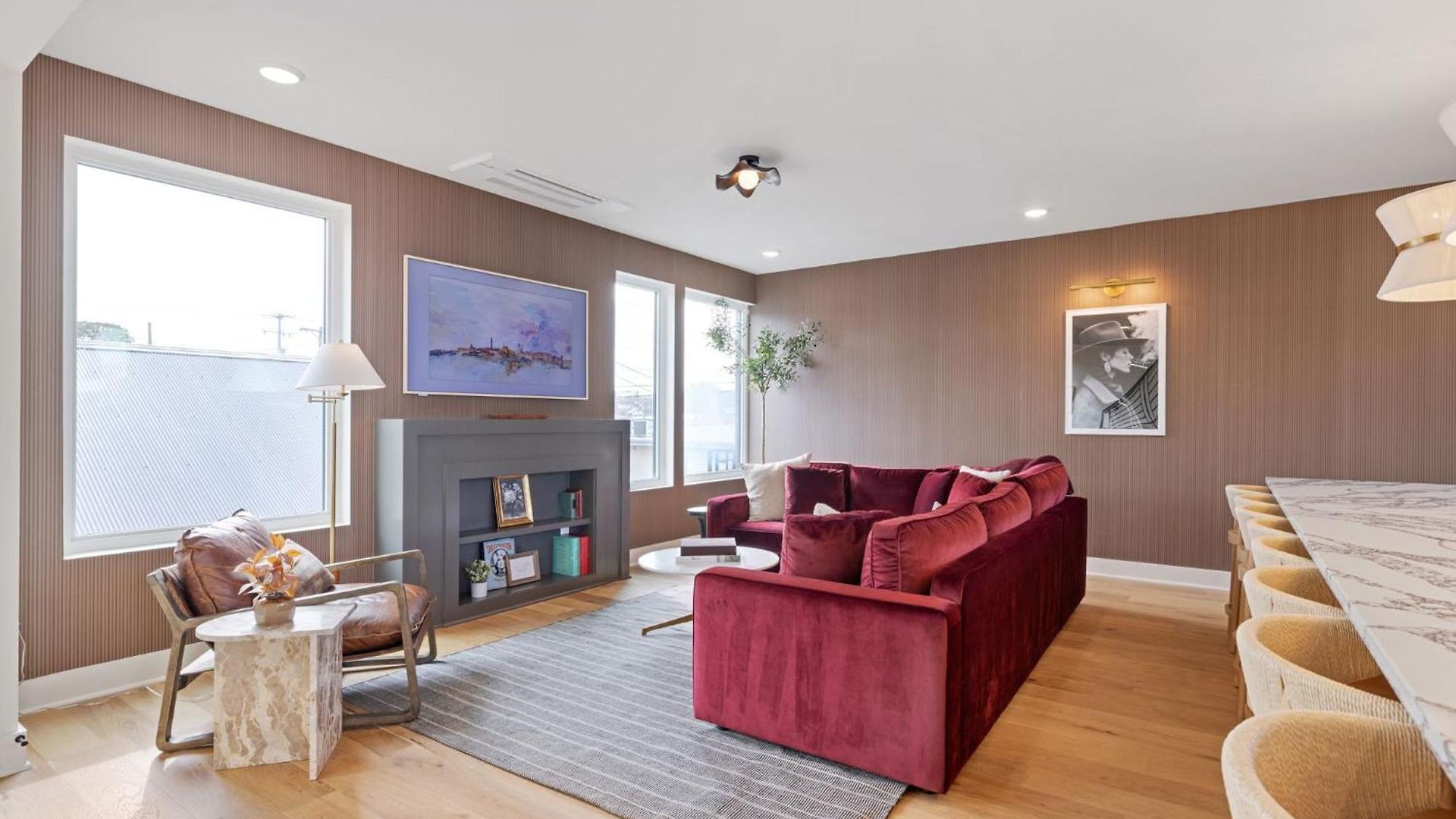 Holiday home The Chestnut - Brand New Rooftop Skyline Views *