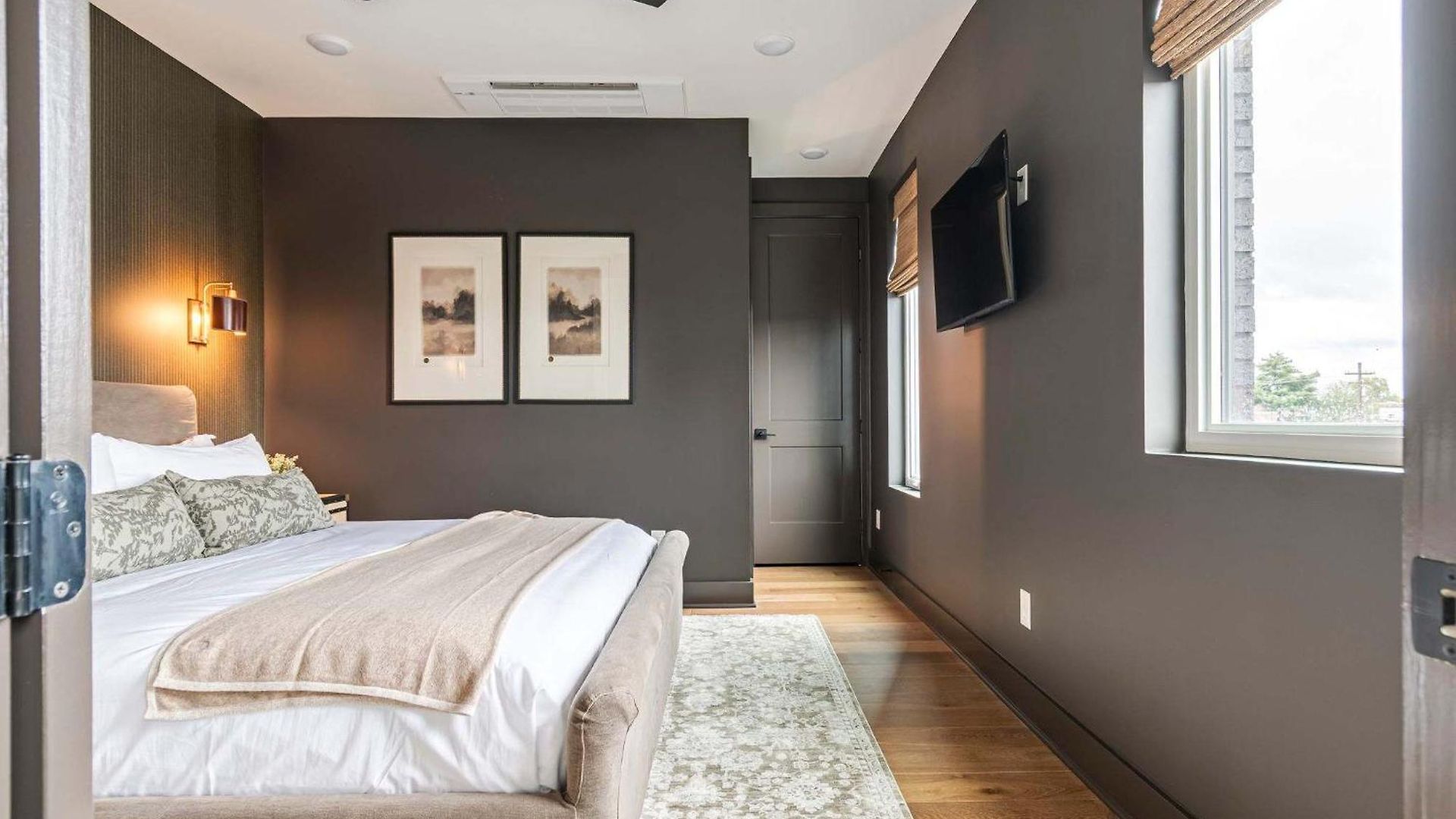 Holiday home The Elmwood - Brand New Rooftop Lounge W Firepit *