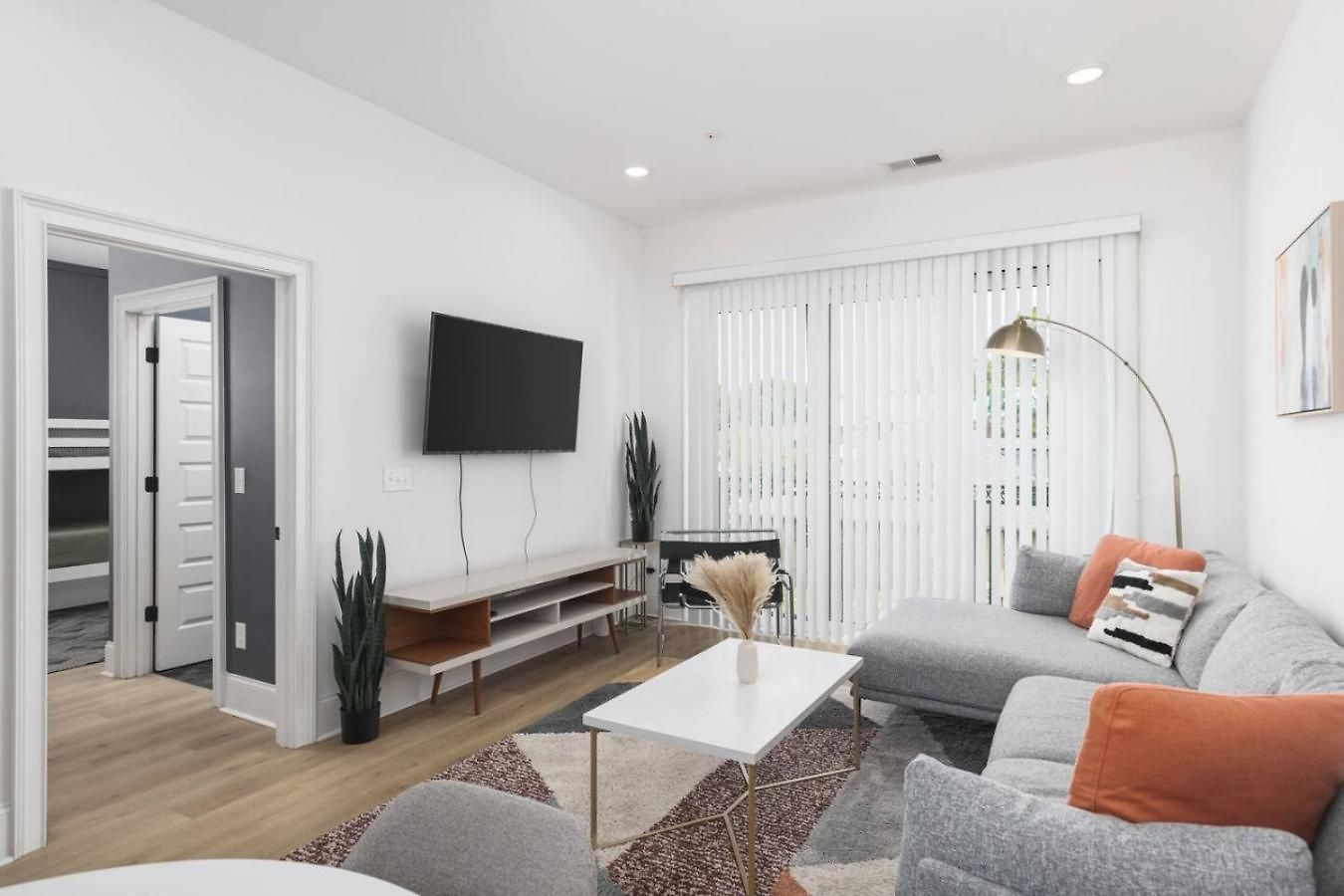 Sleeps 16 Two Side By Side Only 3 Miles Broadway * Nashville