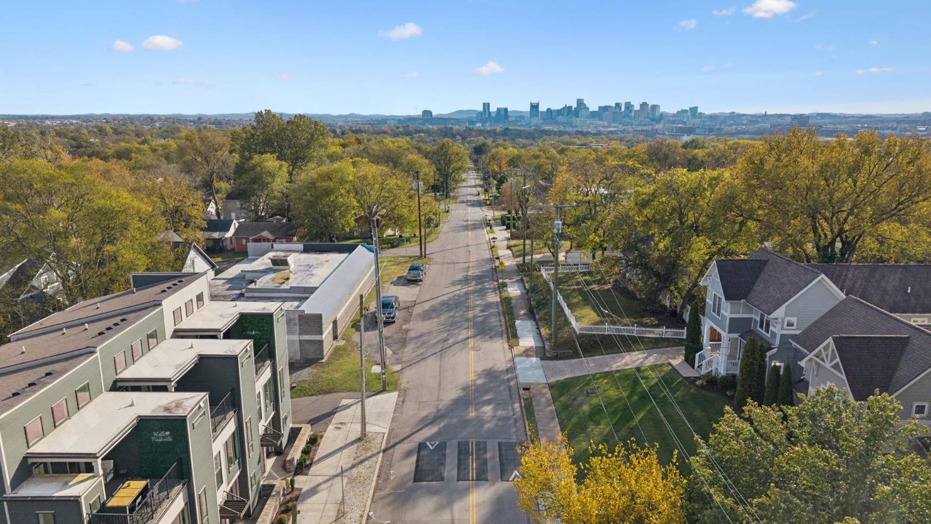New Nash Modern Luxurious Space W Rooftop Views