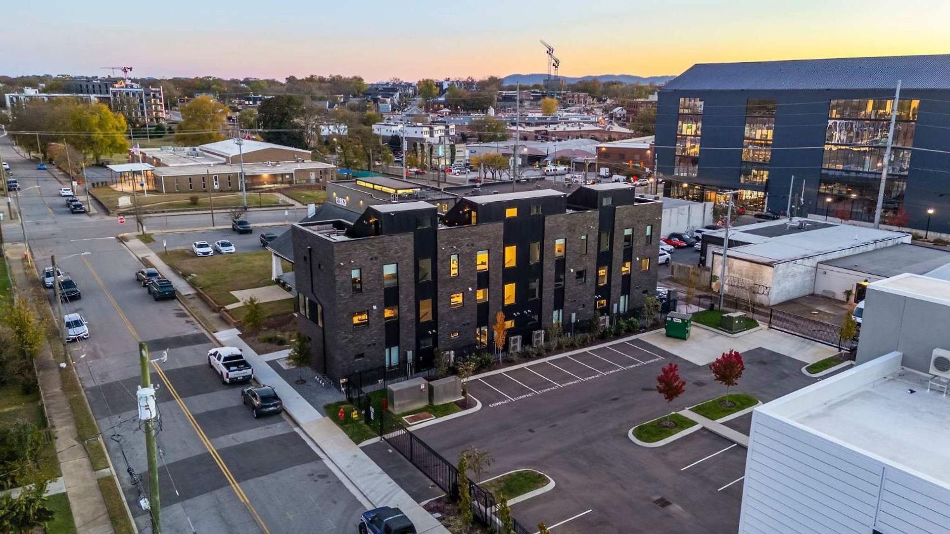 The Ashford - Brand New Gem Walk To Weho Nashville
