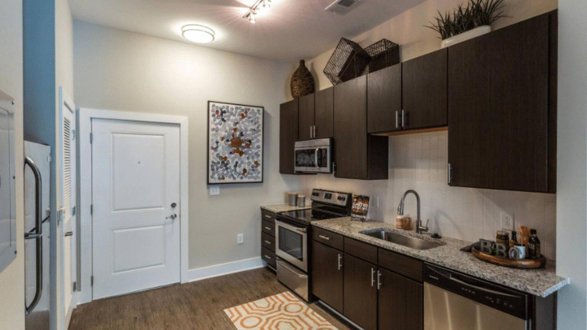 Apartment The Nash Luxe, Pool, Gym, Nightlife! Nashville