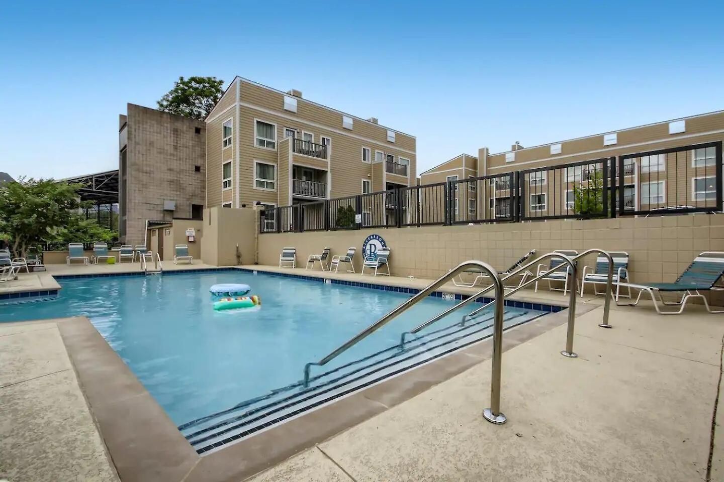 Downtown Riverfront Unit 820 Apartment Nashville
