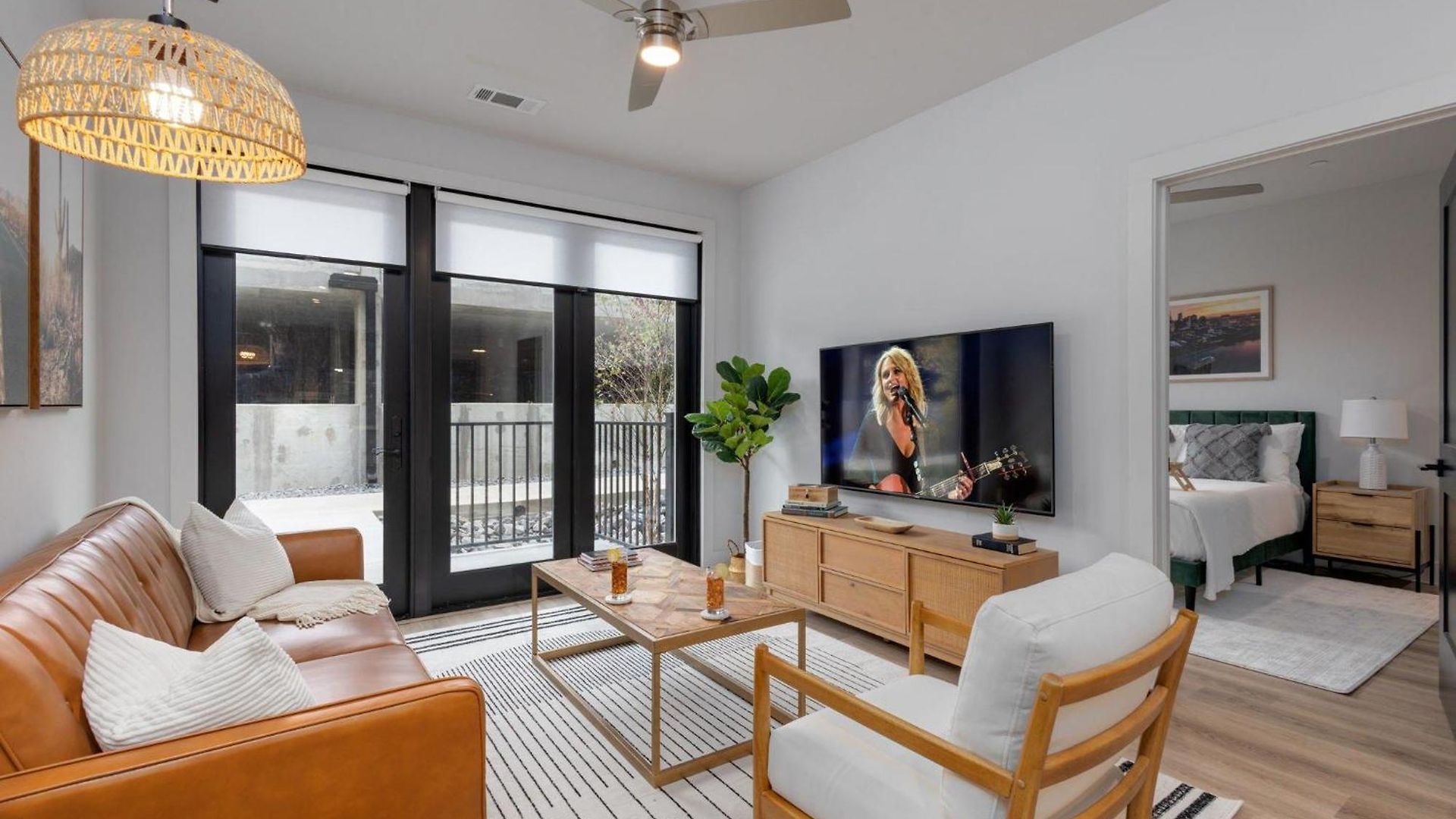 Savanna - Heart Of Midtown - Odyssey At The Park Nashville