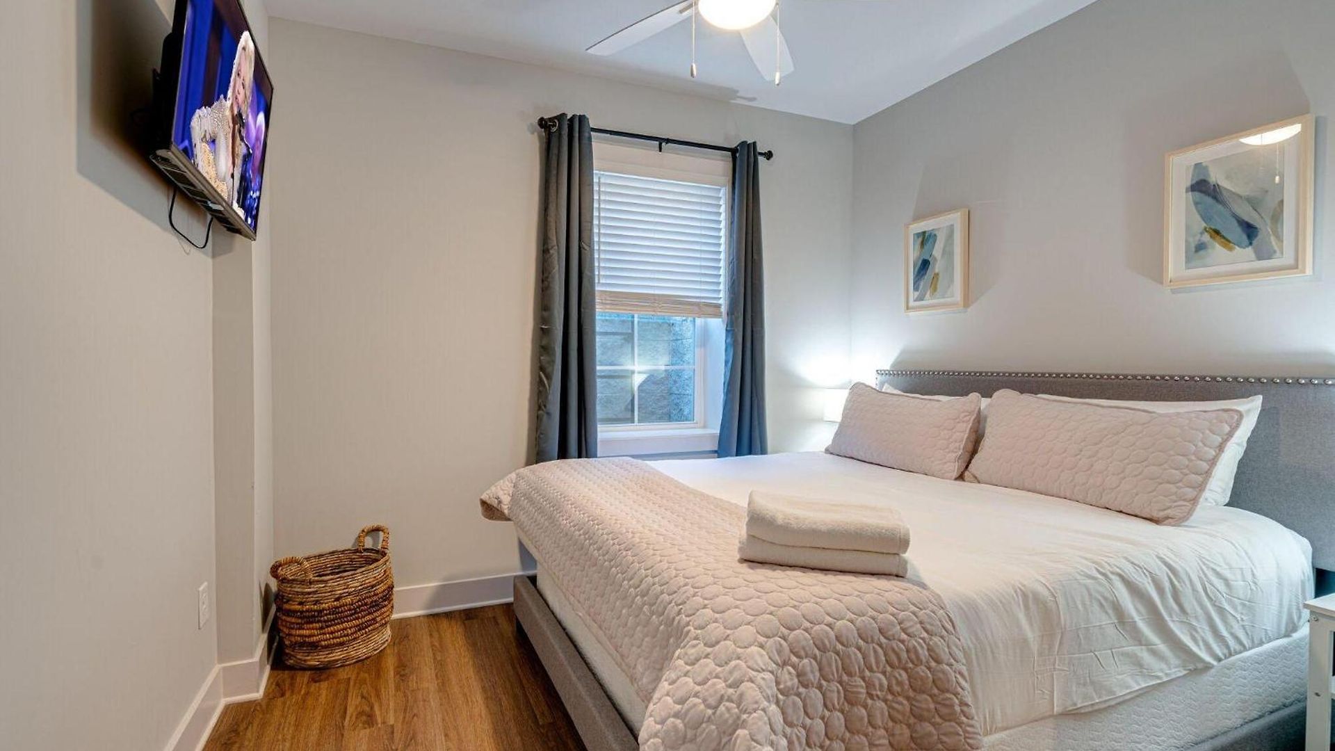 Melrose Mix - Rooftop Deck - 5 Mins To Broadway Holiday home Nashville