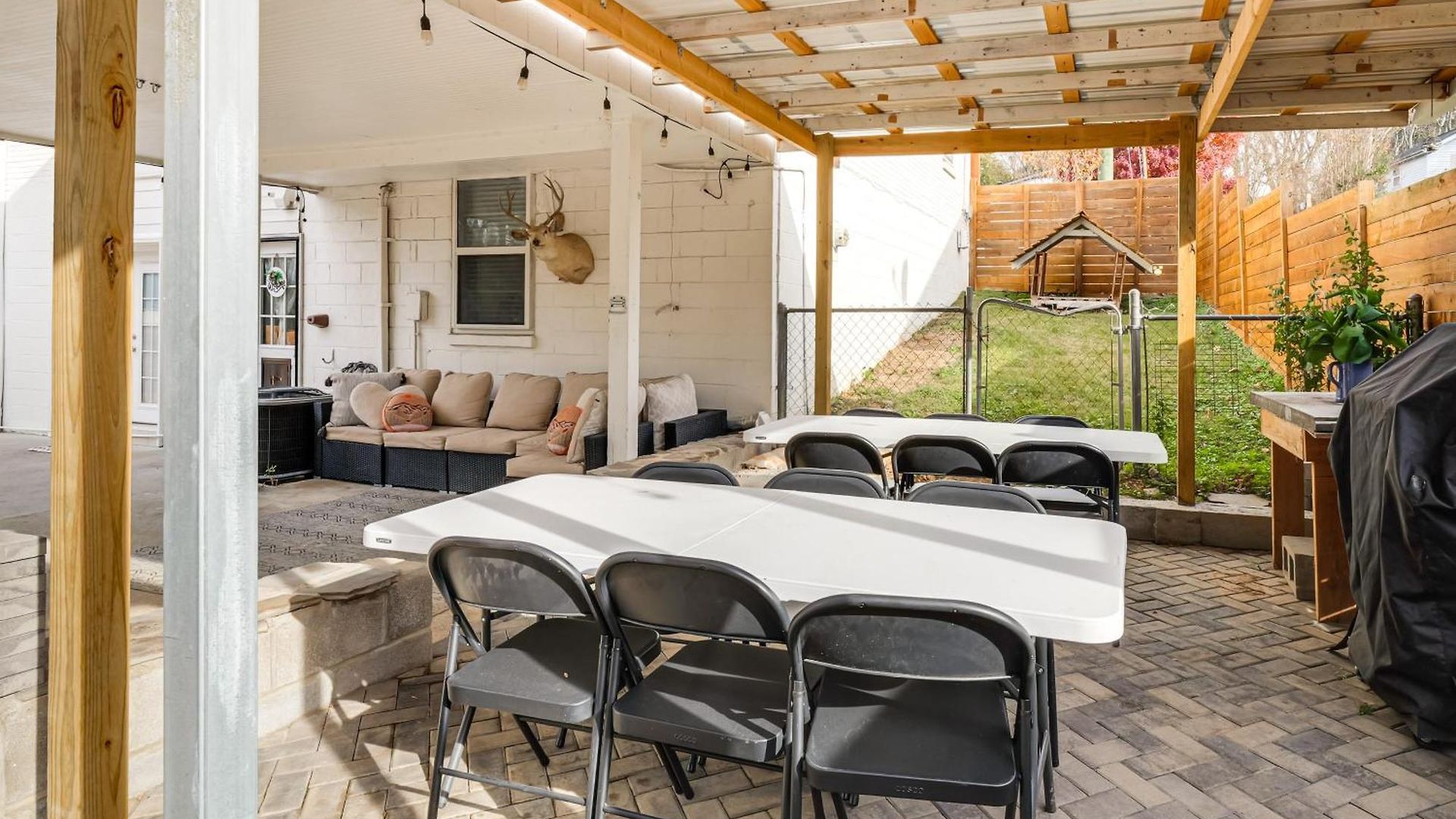 Holiday home Backyard Retreat! Extended In