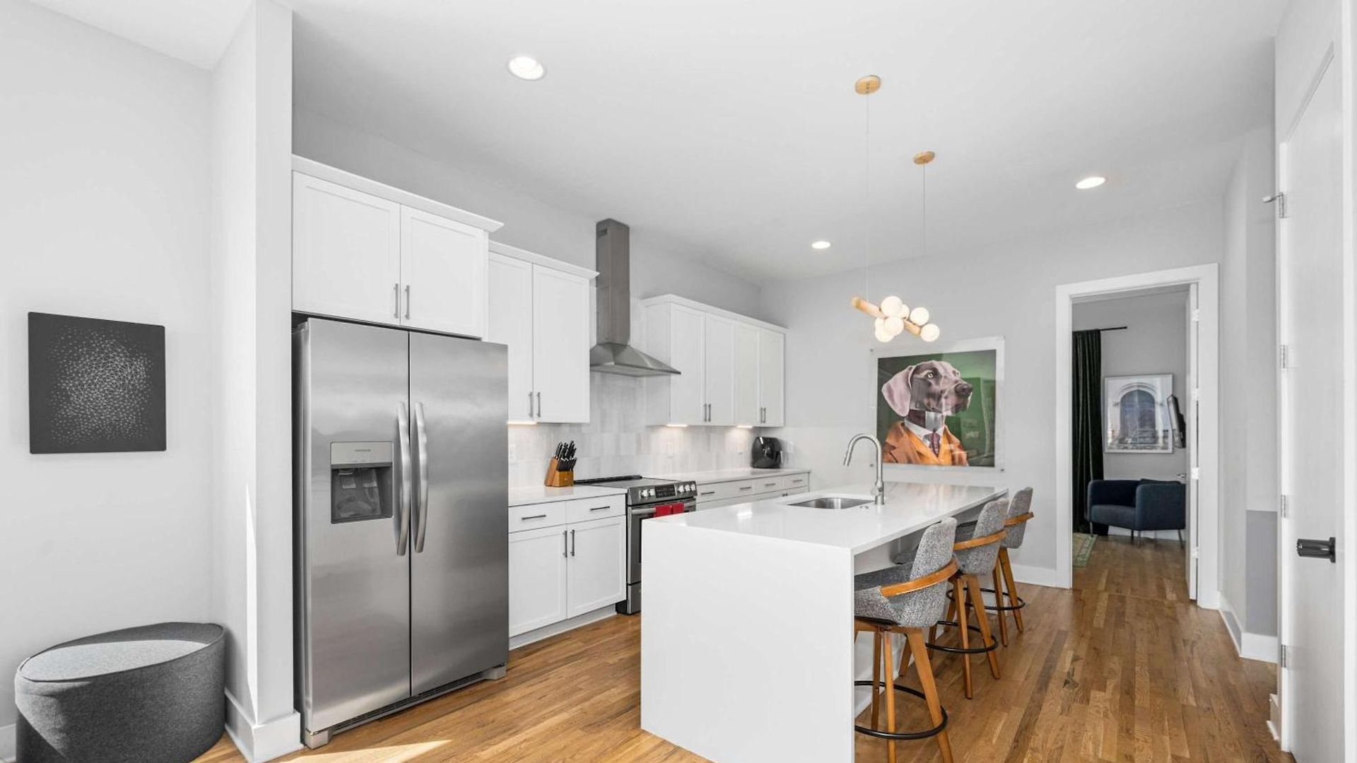 Stylish 4br - Rooftop Deck Near Downtown