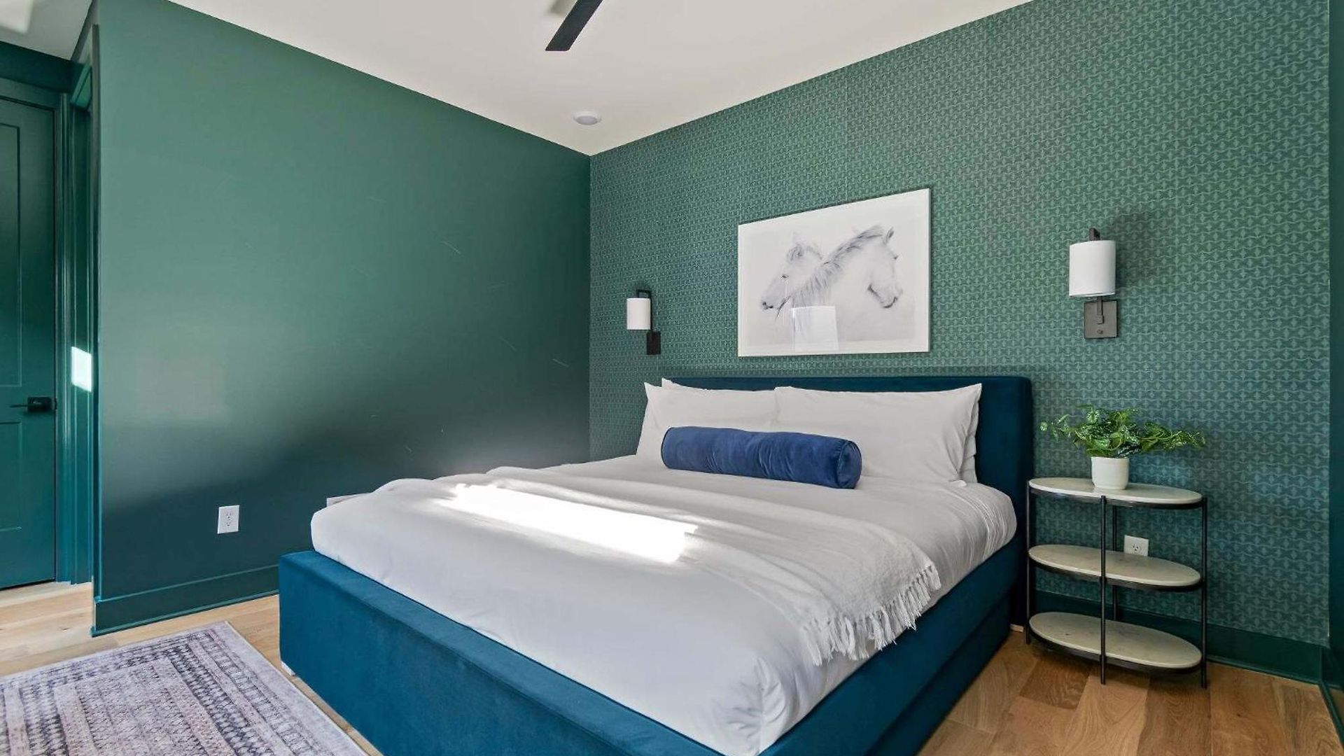 Holiday home The Chestnut - Brand New Rooftop Skyline Views *