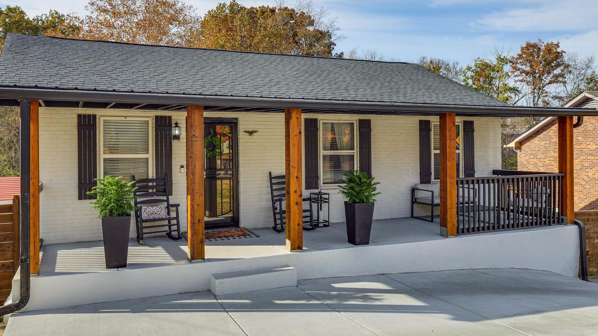 Backyard Retreat! Extended In
