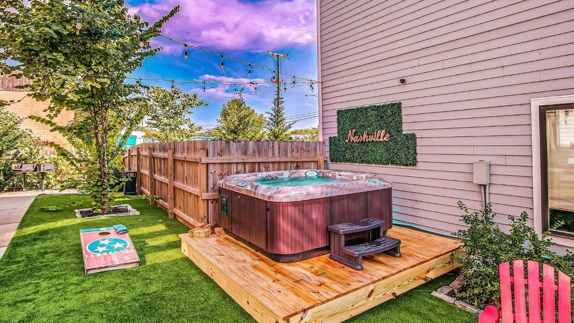 10m To Dt-hottub/pool Tb/karaoke -johnny Cash Hm Holiday home