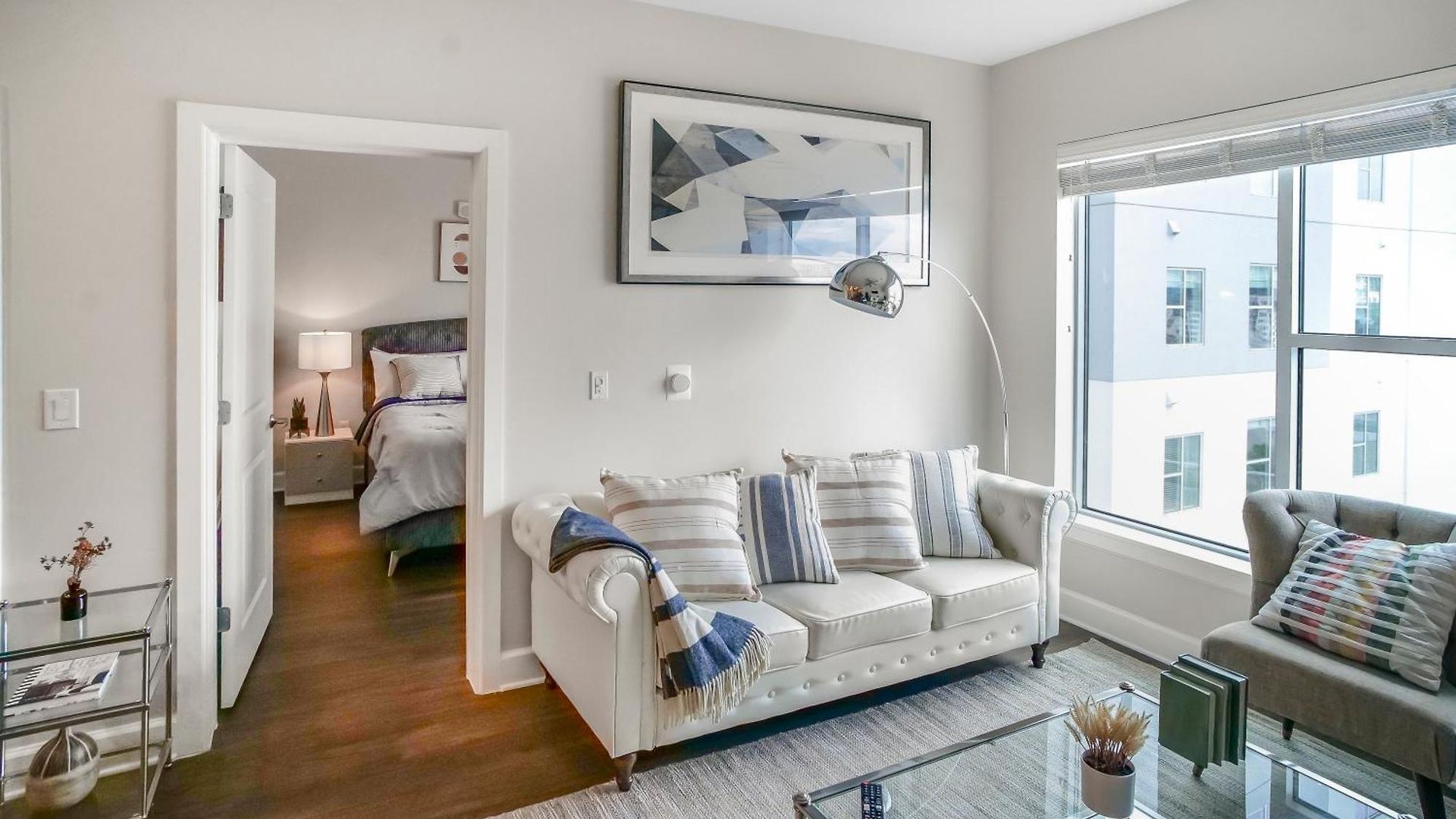 Monaco W Pool Gym Parking Apartment Nashville