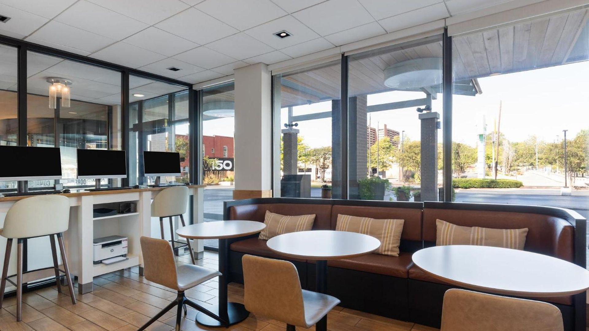 - Vanderbilt - Dwtn By Ihg Hotel 3*