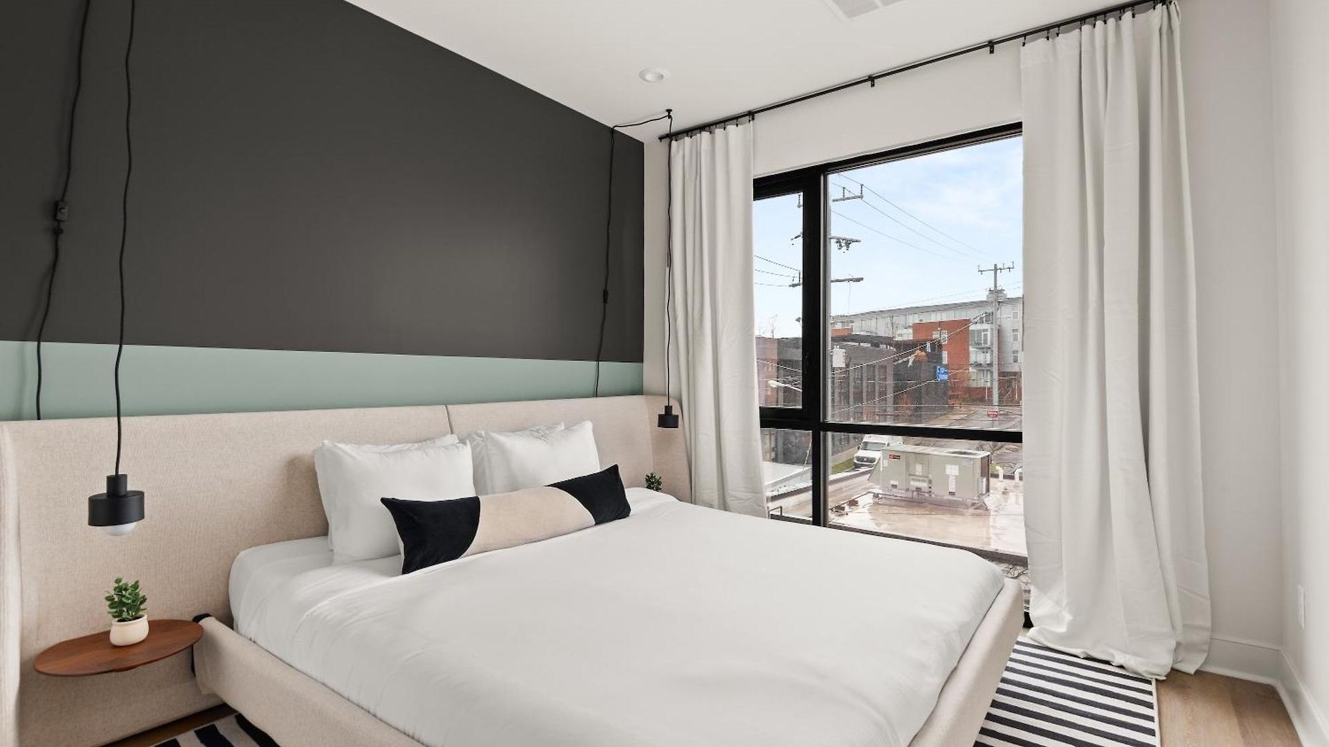 The Eighteen By Kasa Hotel