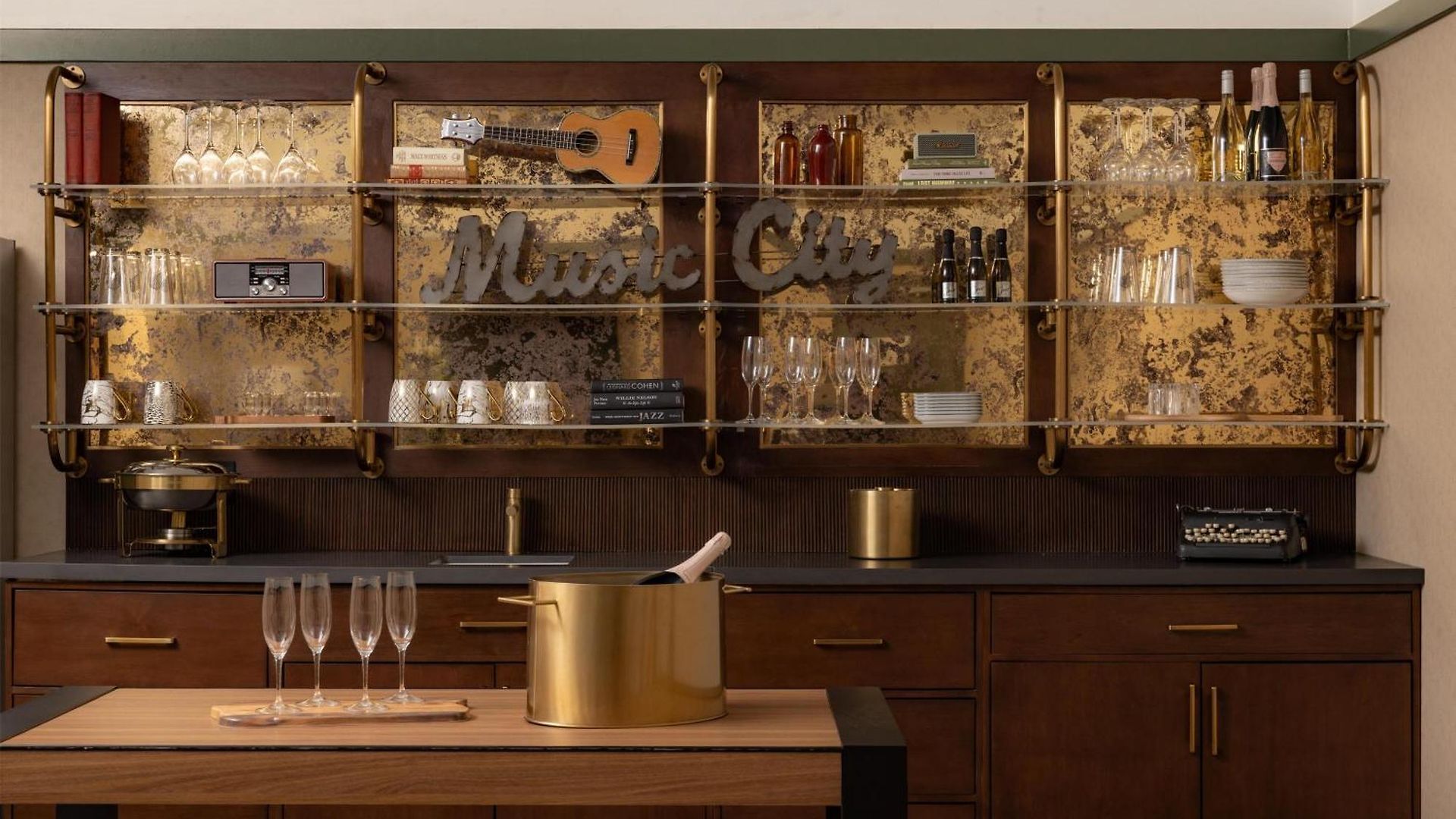 The Printing House Hotel, Tapestry Collection By Hilton Hotel Nashville