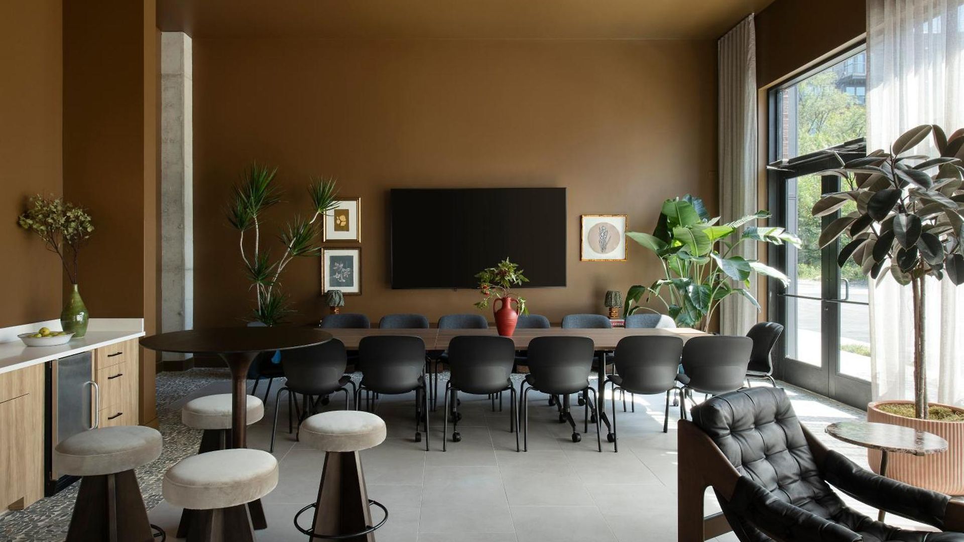 Mint House Marathon Village By Kasa 3*