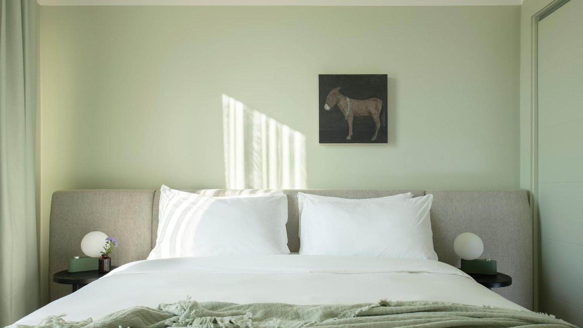 Hotel Mint House Marathon Village By Kasa 3*