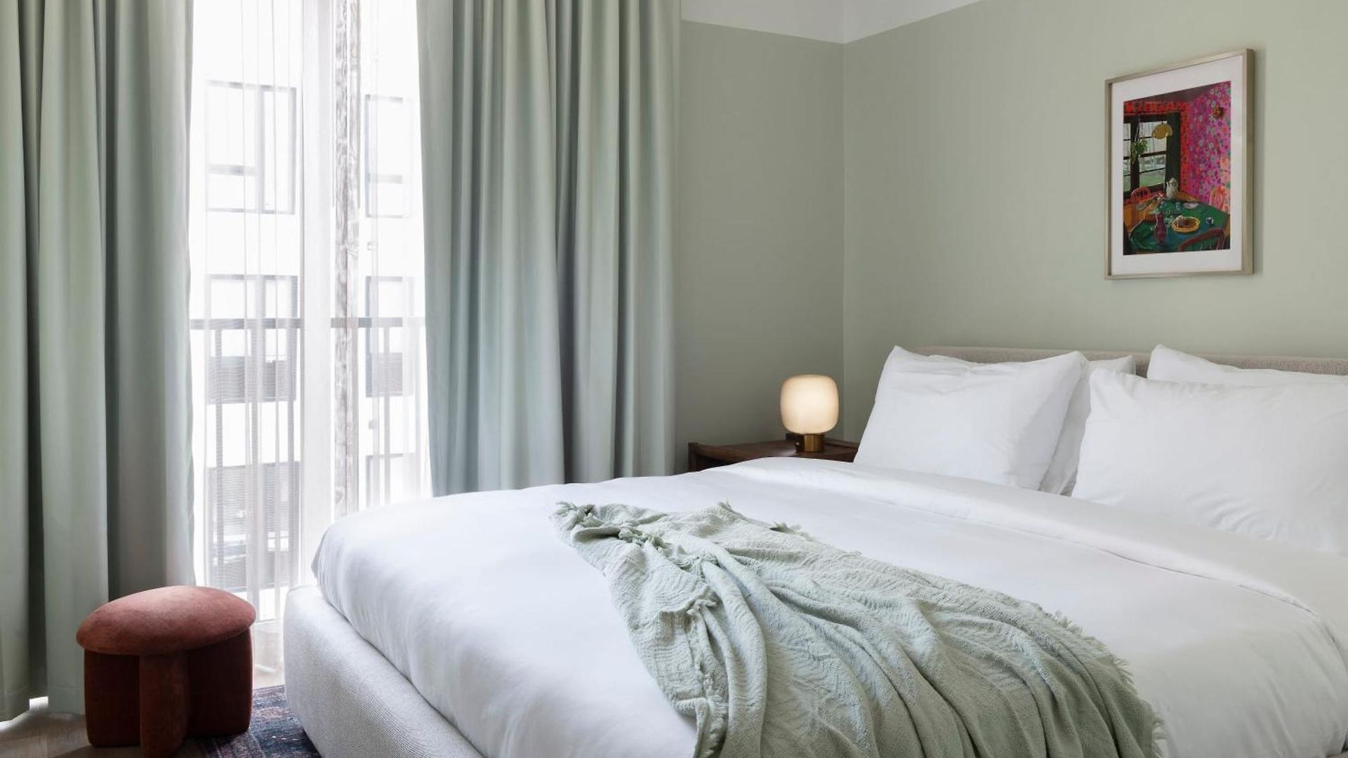 Mint House Marathon Village By Kasa Hotel 3*