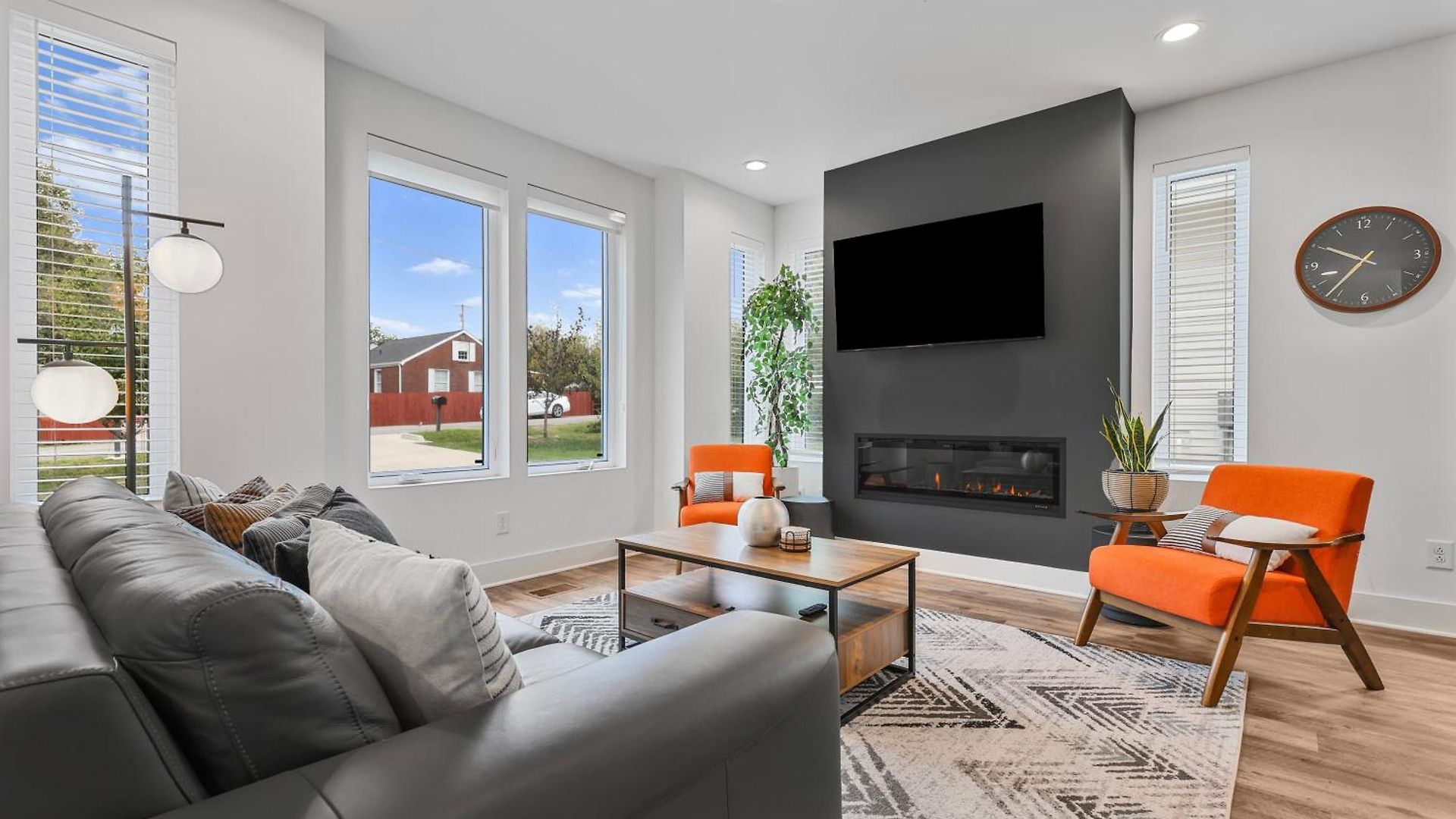 New Modern 4br Extended - Fully Equipped - Workspace - Parking Holiday home *